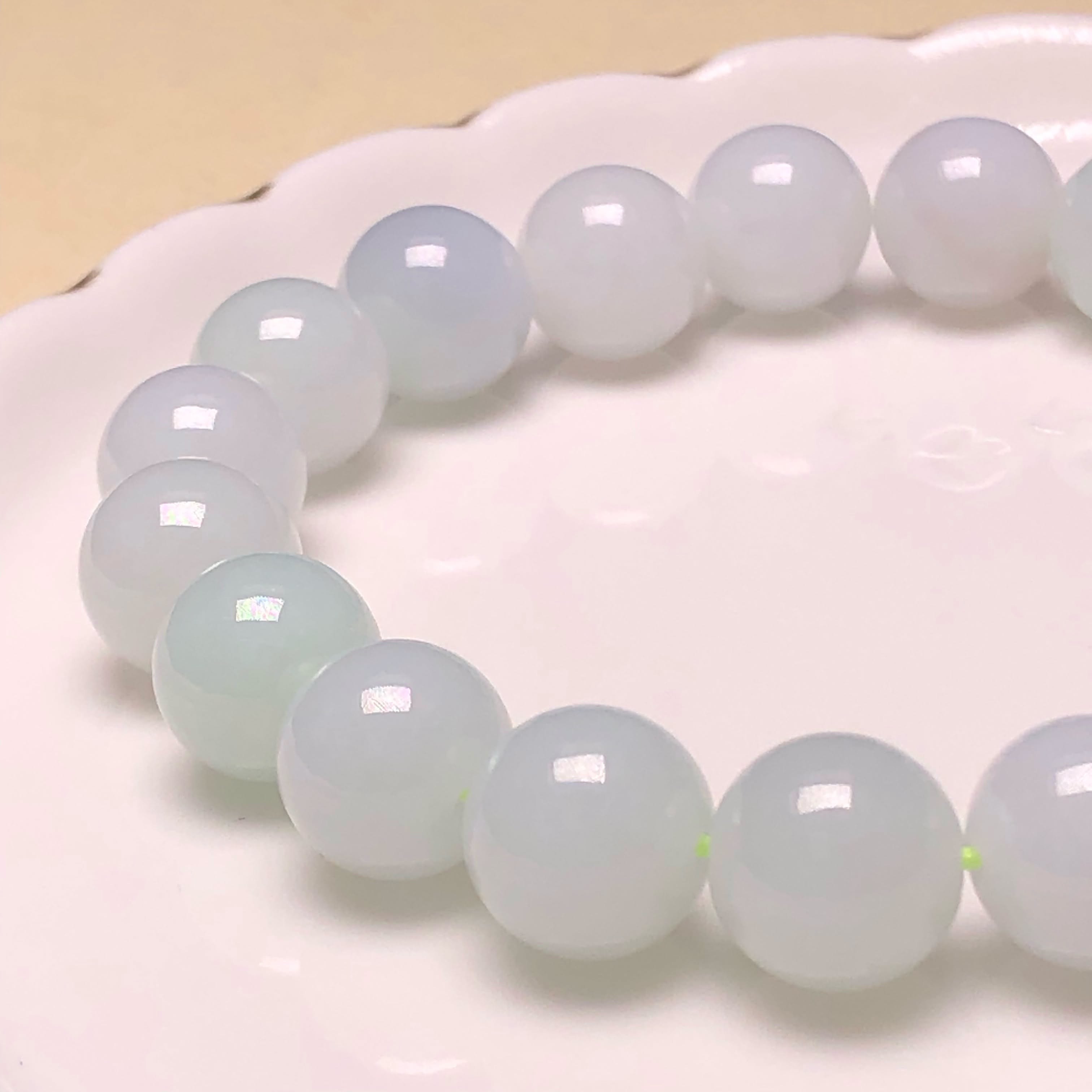 CA00817 淡綠手串11mm