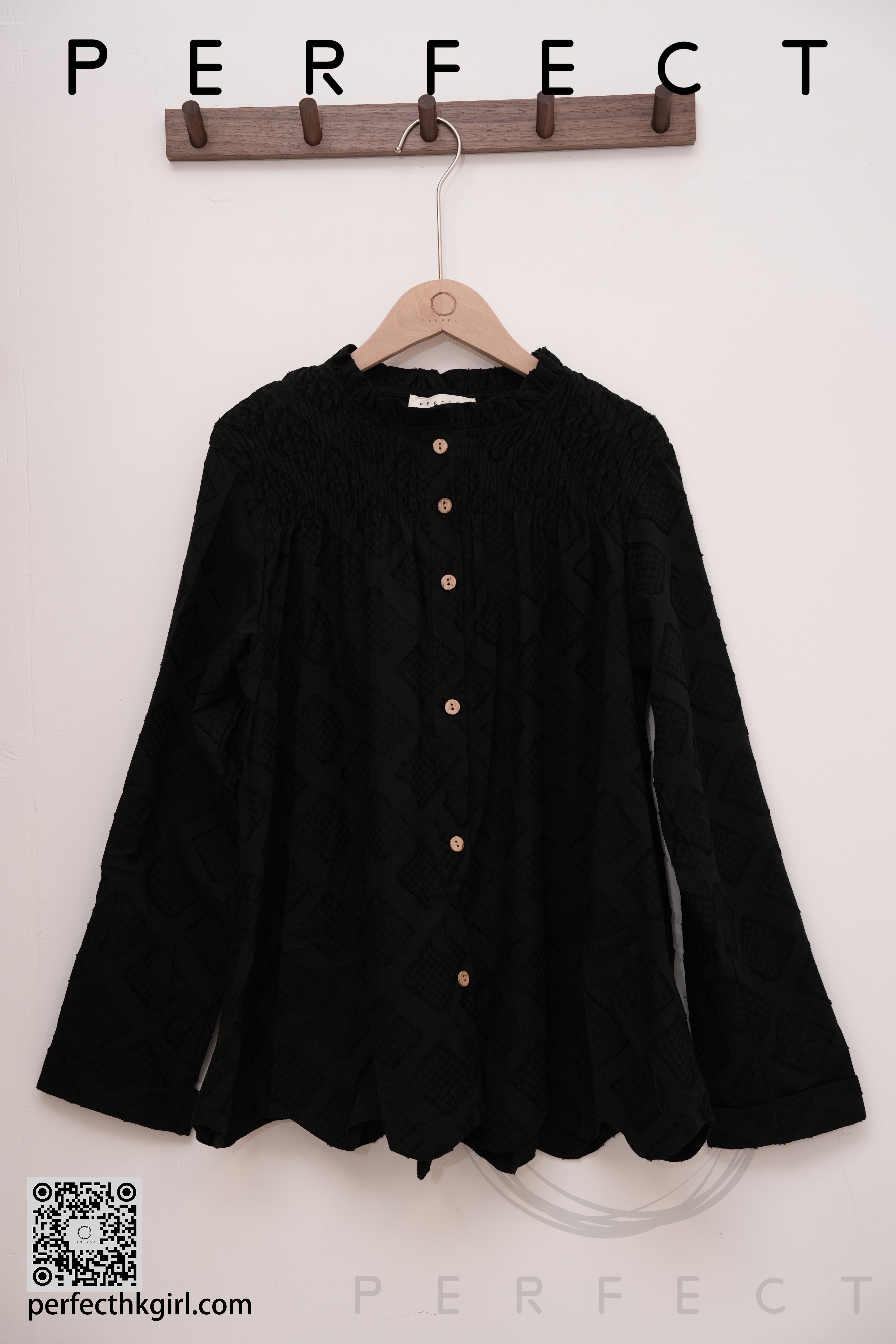 T0028_氣質肩位皺褶衣領荷葉腳裇衫（顯瘦黑）