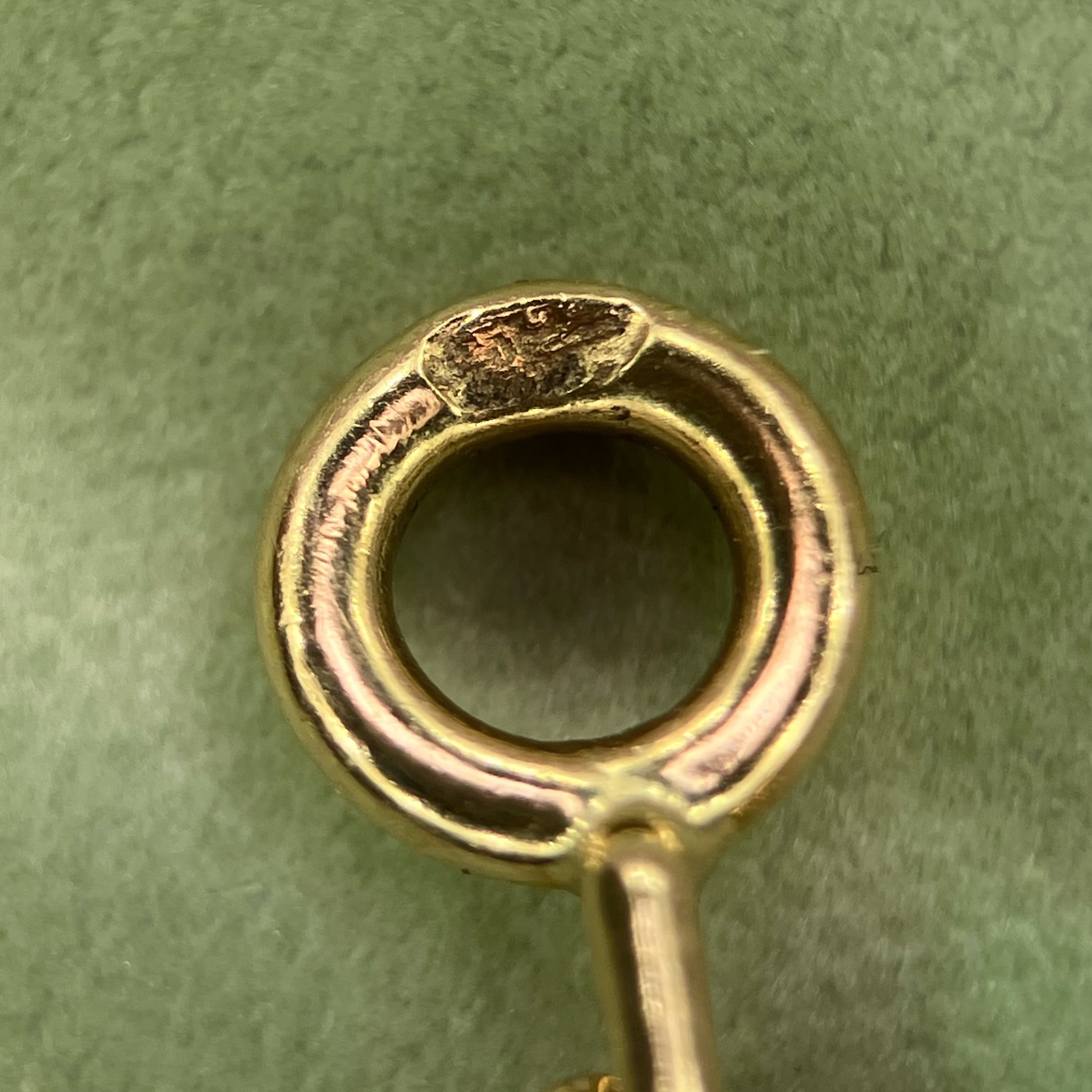 Pre owned VCA Alhambra 260404101