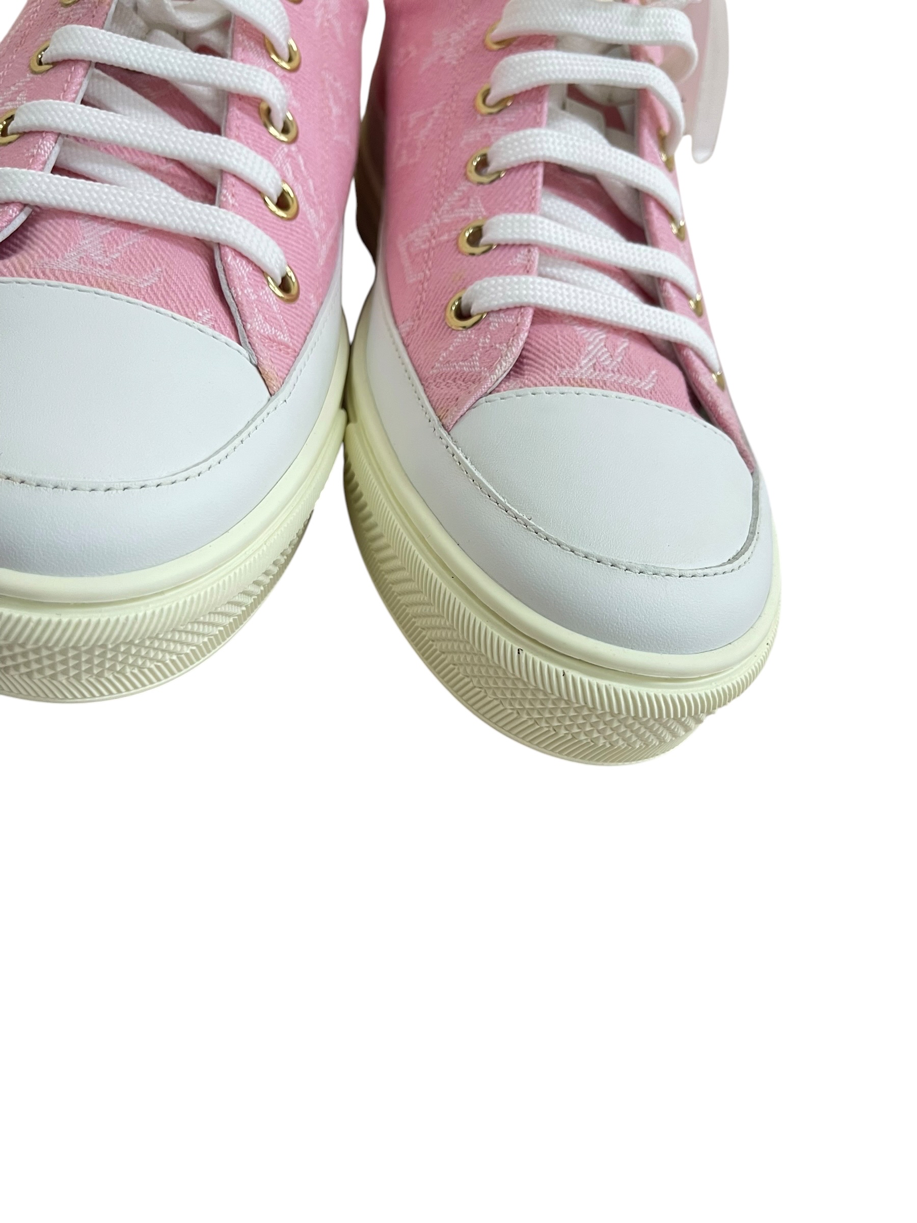 Unused item Louis Vuitton Sneakers Pink / Product Code: 062503