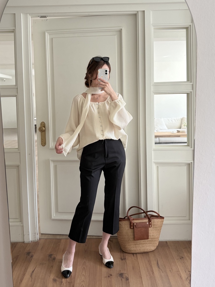 Eloise Tie-Neck Blouse (Cream)