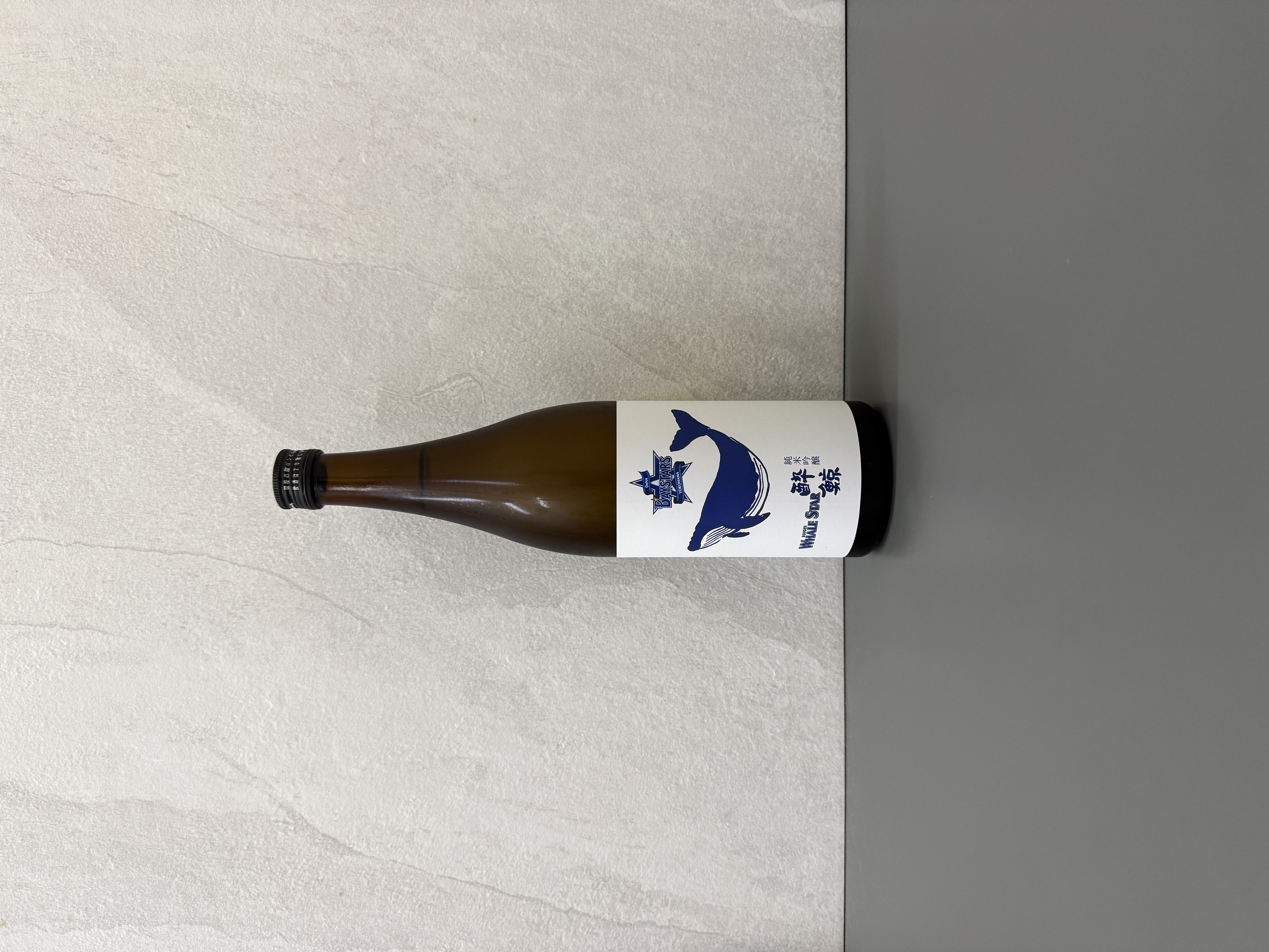 橫濱DeNA 海灣之星 醉鯨 純米吟釀 WHALE STAR 720ml