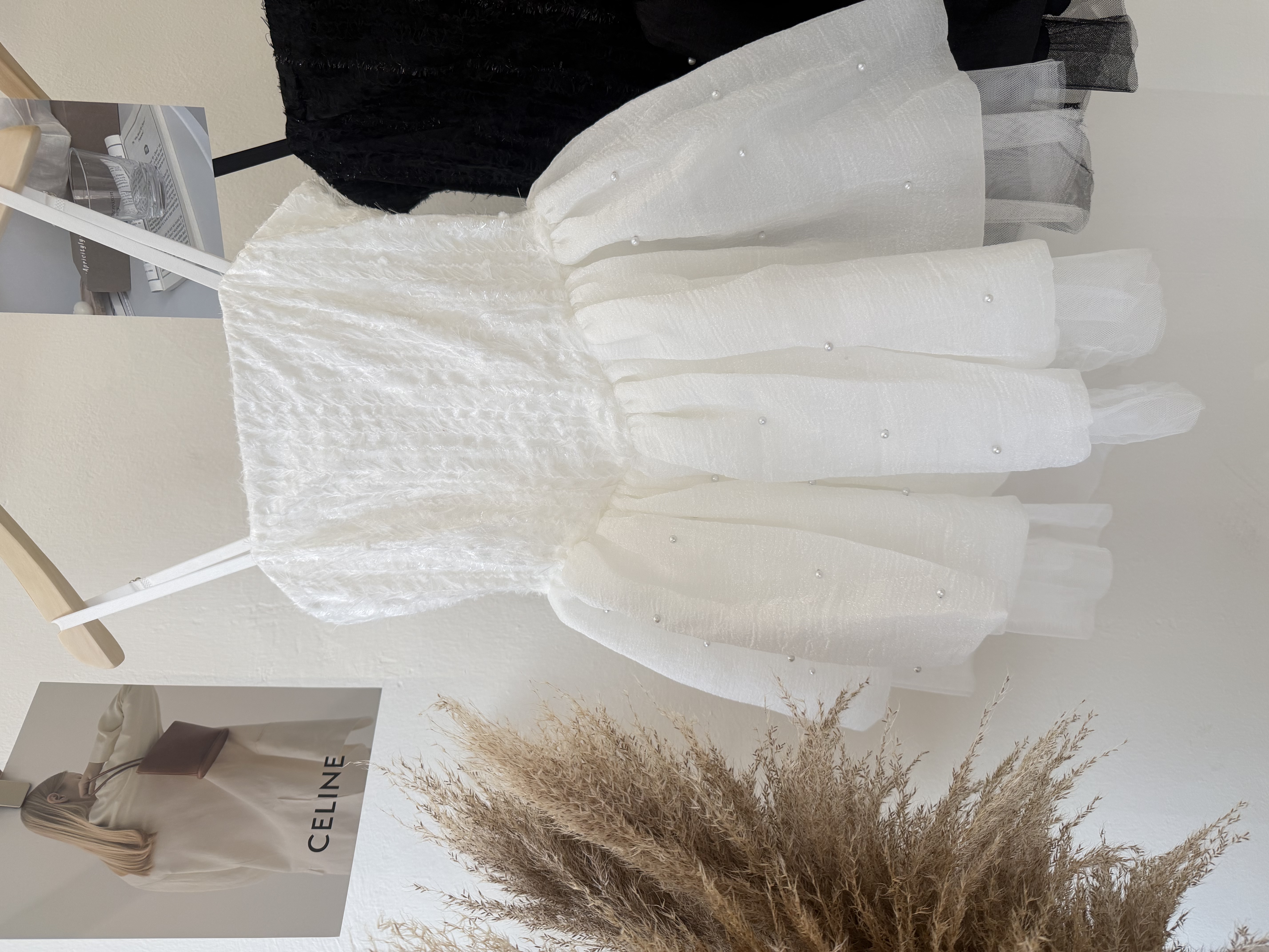 6700 法式气质蕾丝蓬蓬连身裙