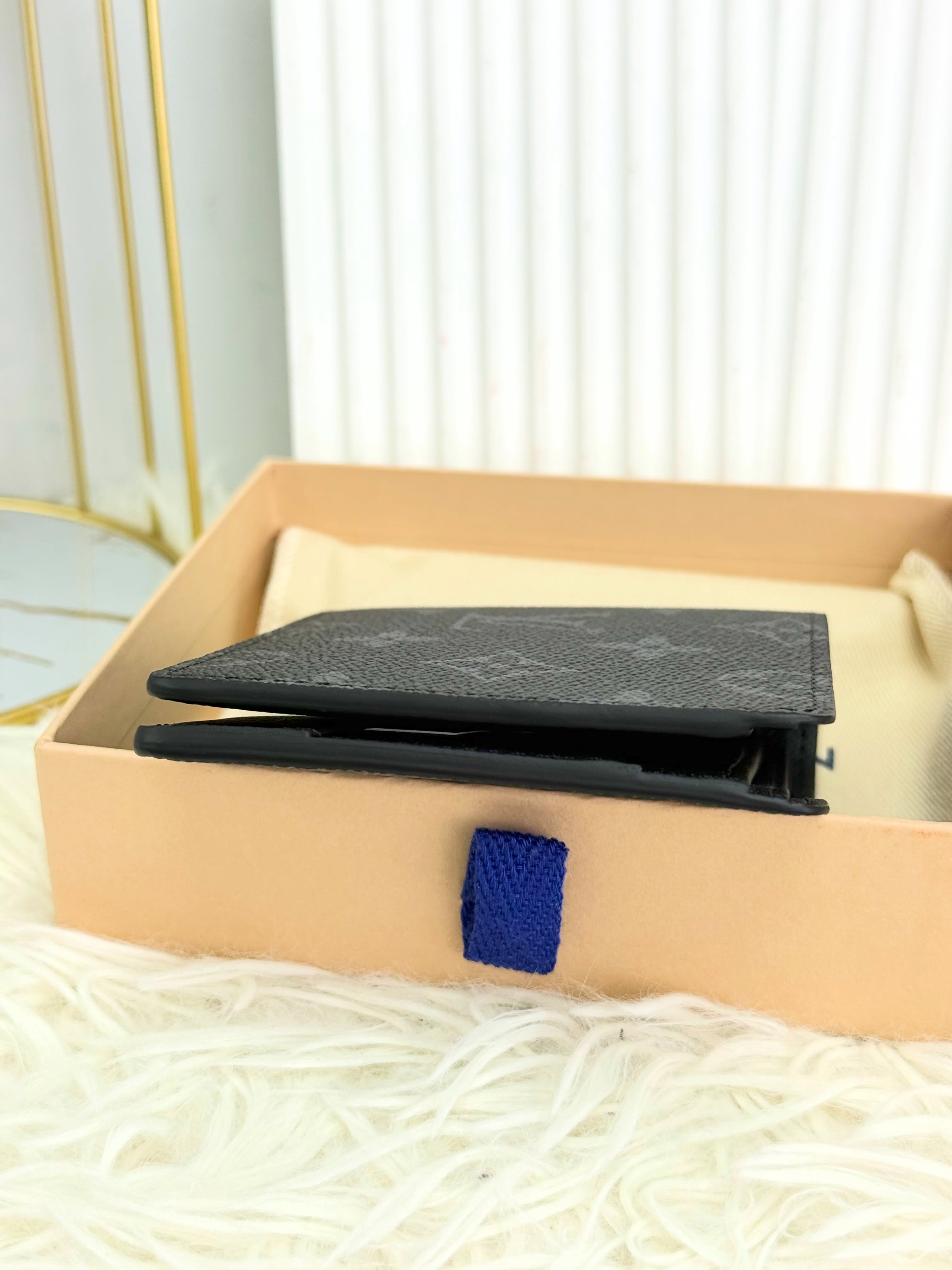 Lv💥全新✨ wallet 黑色老花 晶片款 有塵袋 有盒🖤