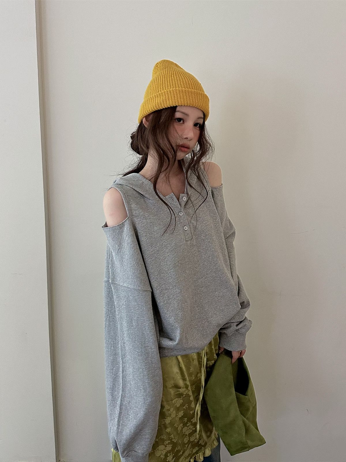 221543 有帽露膊長袖Tee