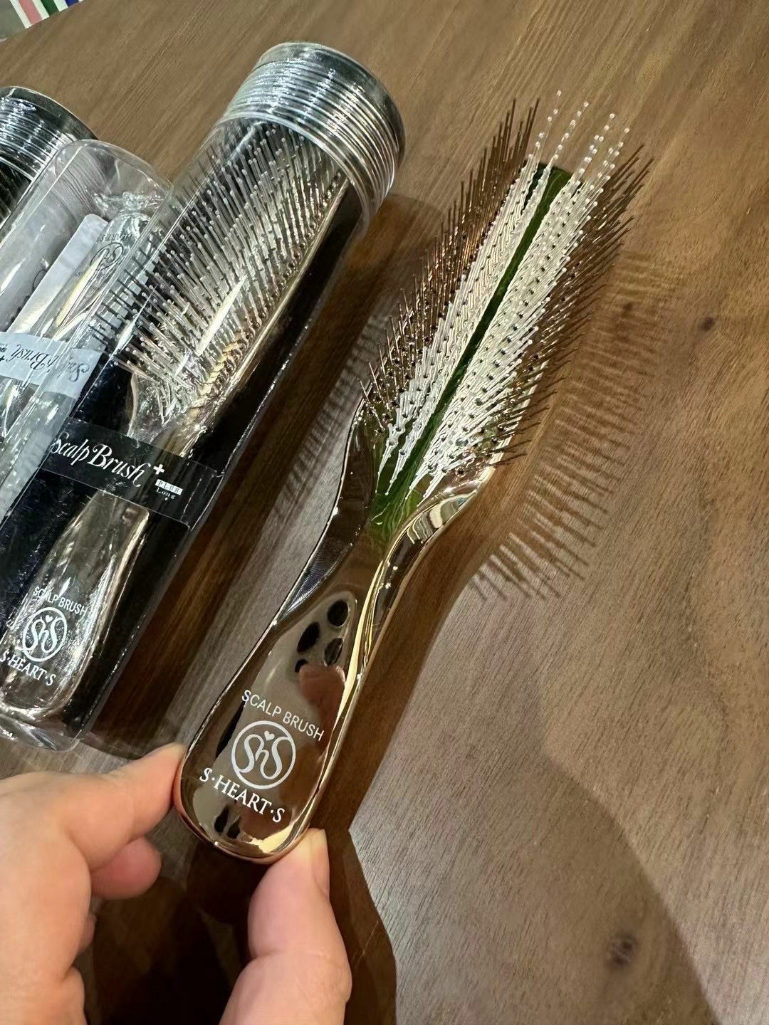 日本 MTG Scalp Brush S HEART S 洗頭梳／按摩梳 - 1件 現貨