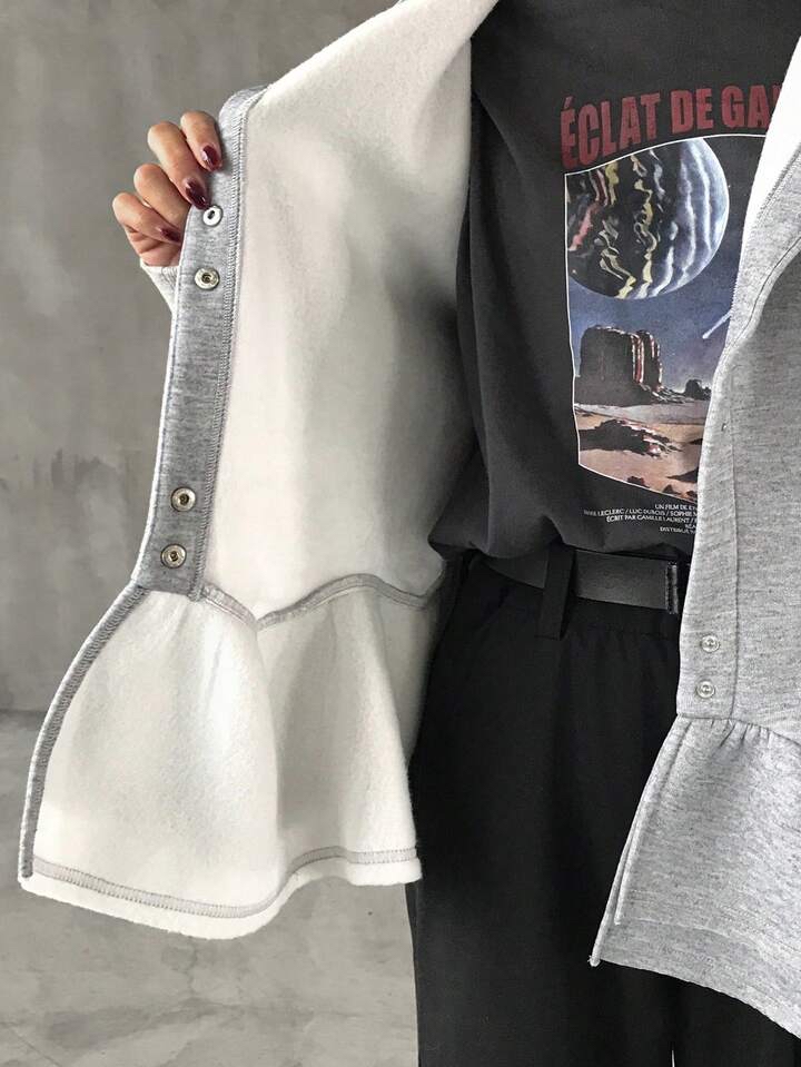 時尚荷葉邊鈕扣上衣