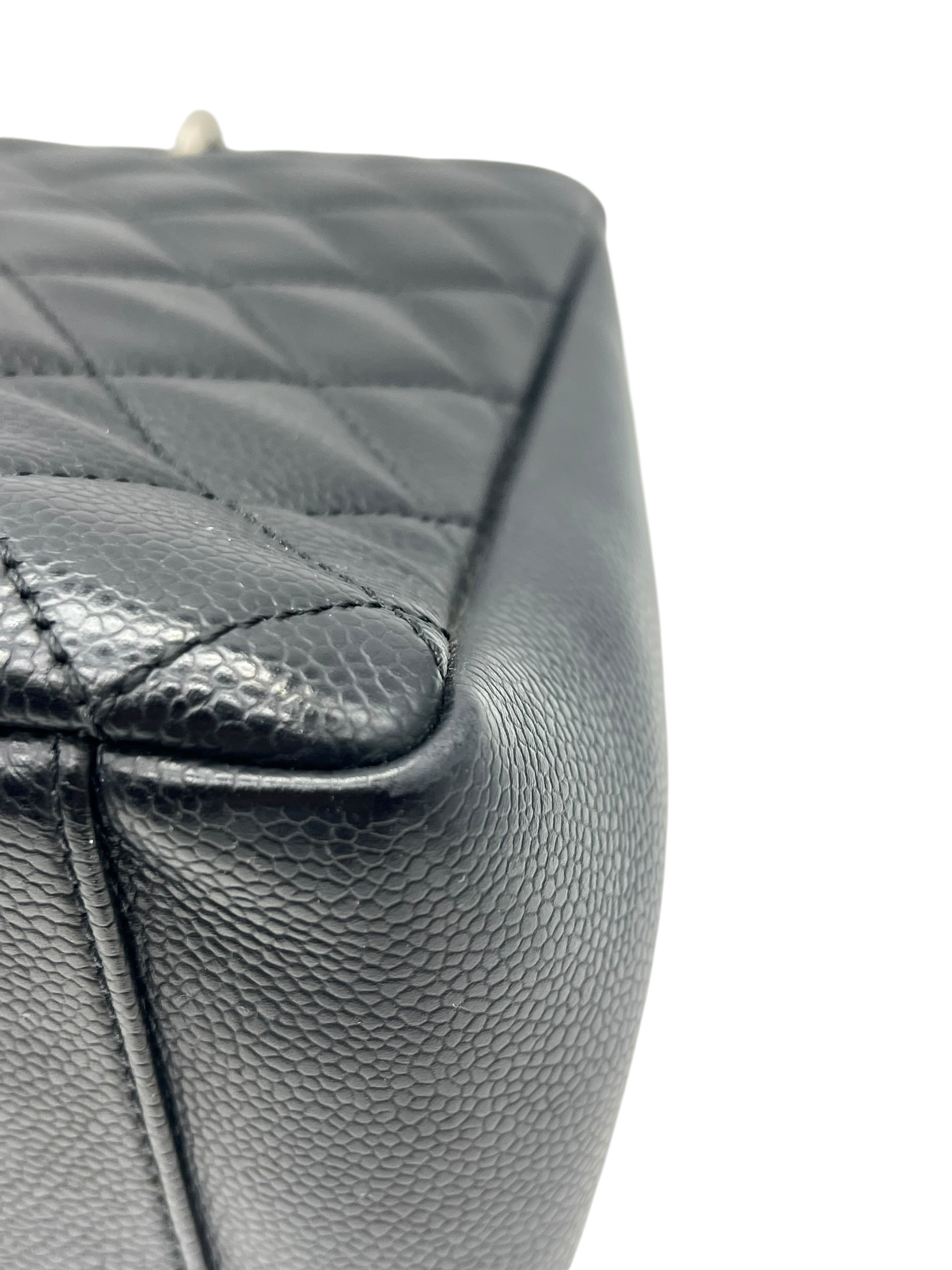 Pre-Owned CHANEL Large Shopping Bag / Product Code: 26060706