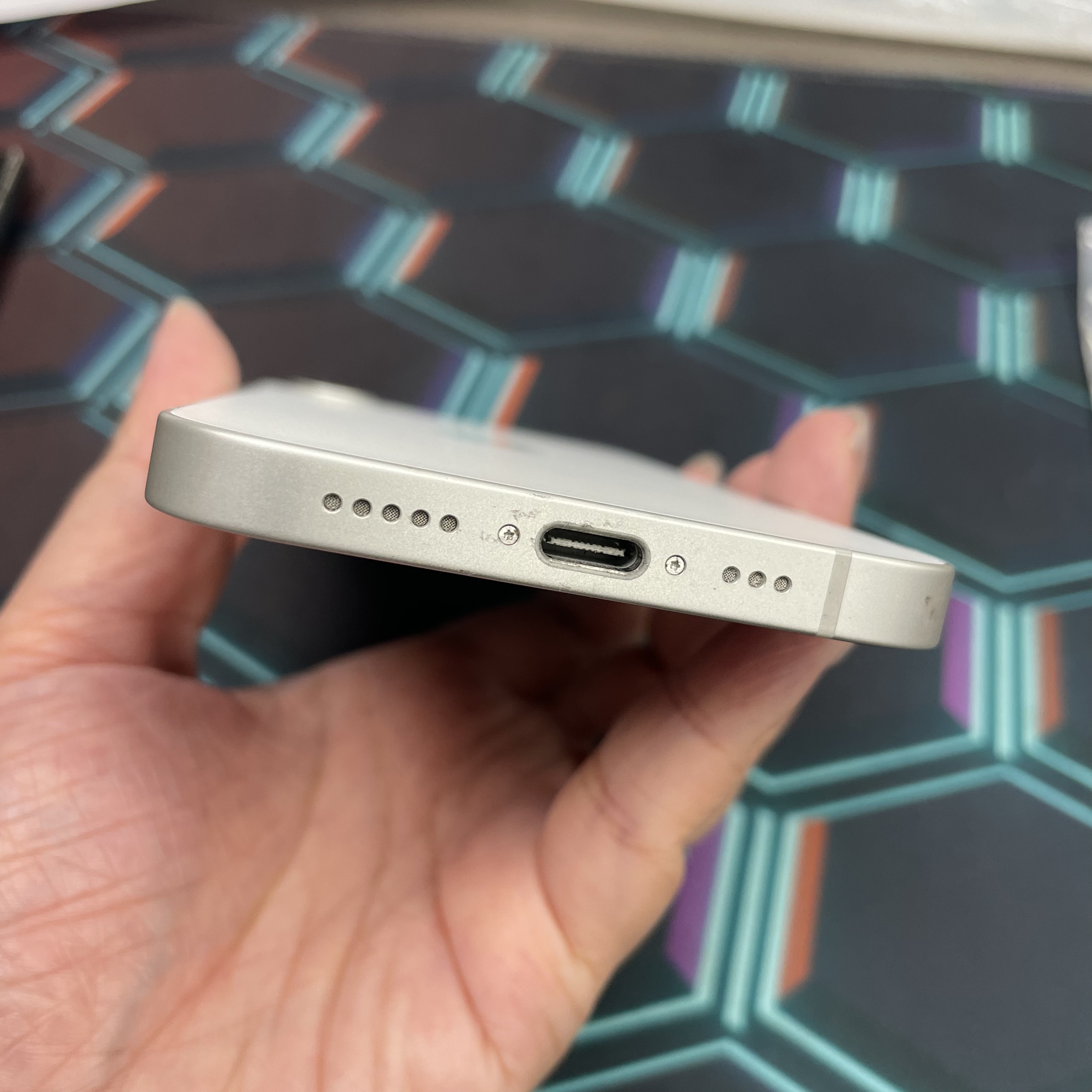 *7591 16e 完美機 128GB 電93 白色 white