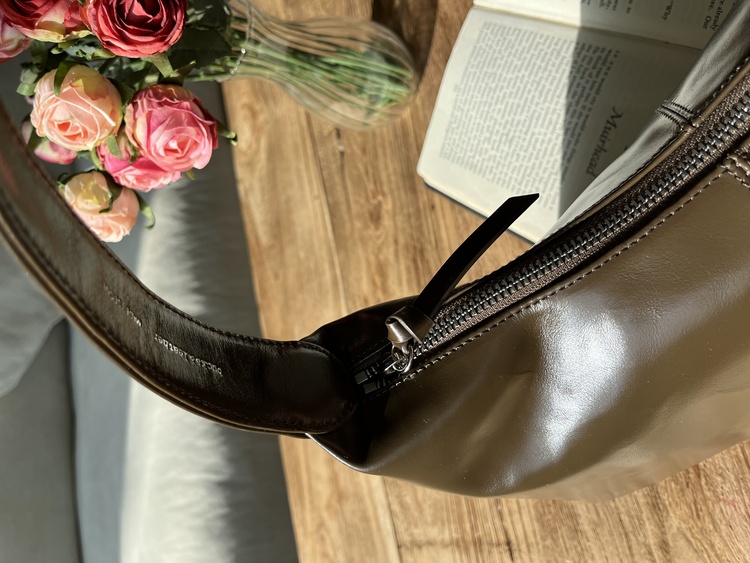 [代購] Bucks & Leather Mone Bag (3color)