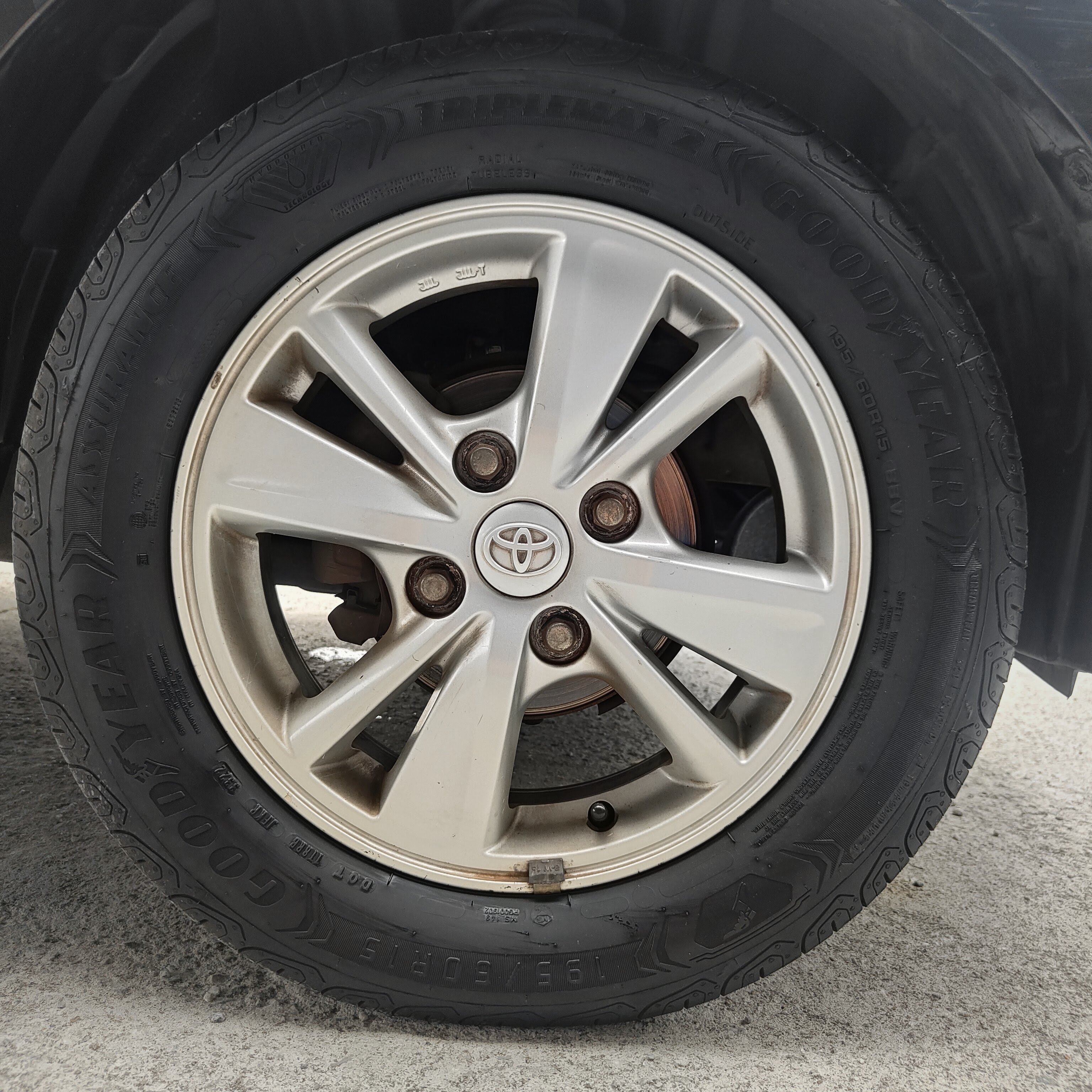 2012 TOYOTA AVANZA 1.5 G 