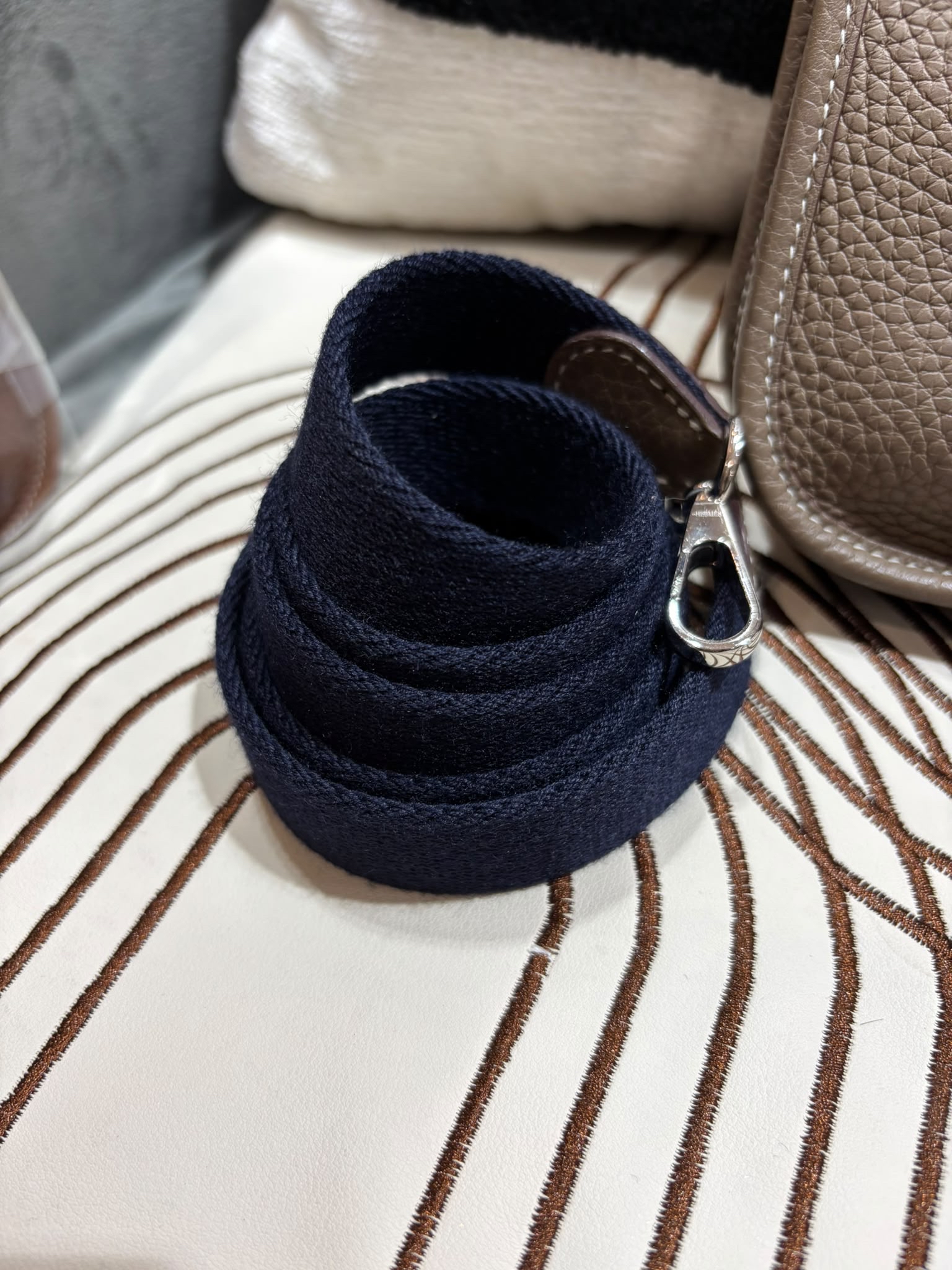 Hermes mini Evelyne,STAMP Z 大象灰 Etoupe 100%Authentic,98%new ✅內袋✅Dust bag
