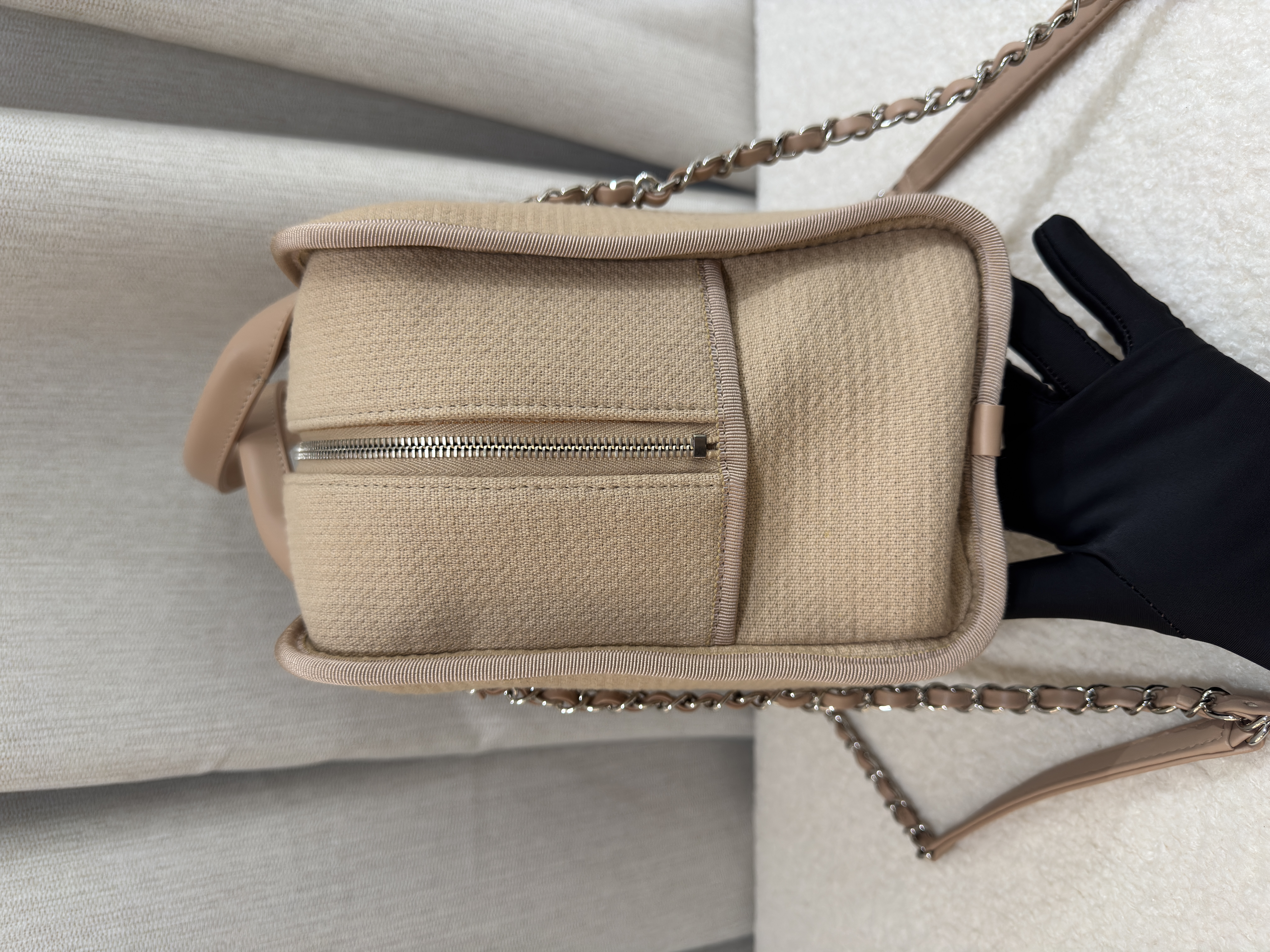 Pre-Owned CHANEL Deauville / Product Code : 26022124