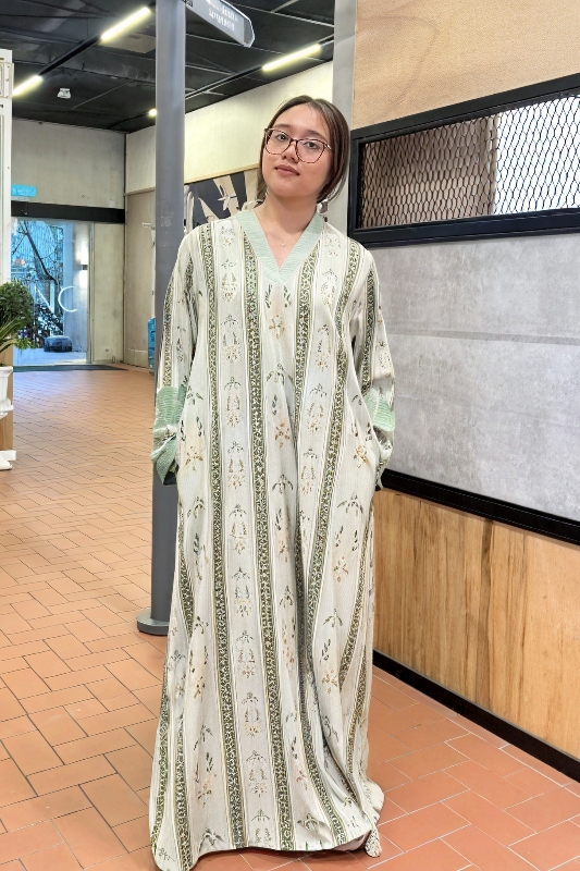 LILY in Pistachio