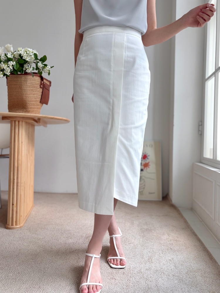 Front Slit Pencil Skirt (White)