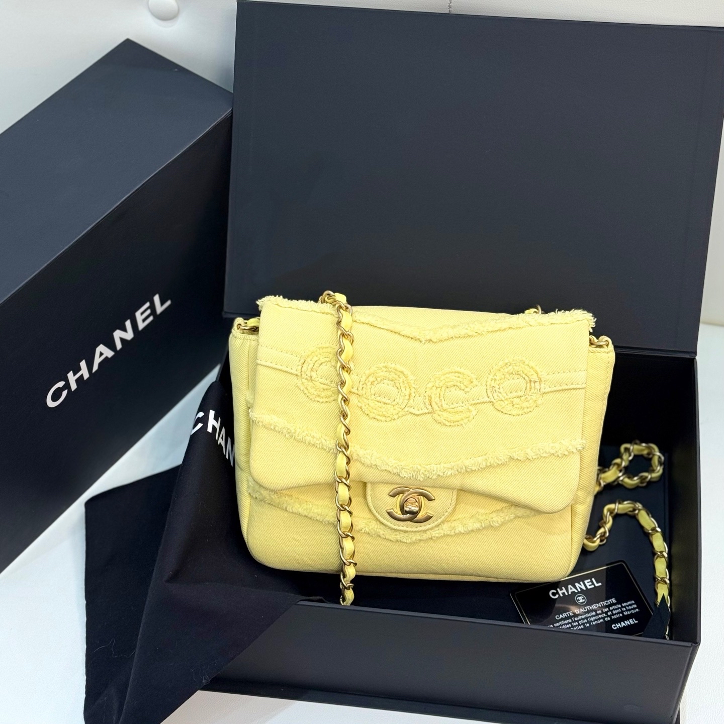 【預訂貨品】Chanel小雞黃牛仔布方胖子 