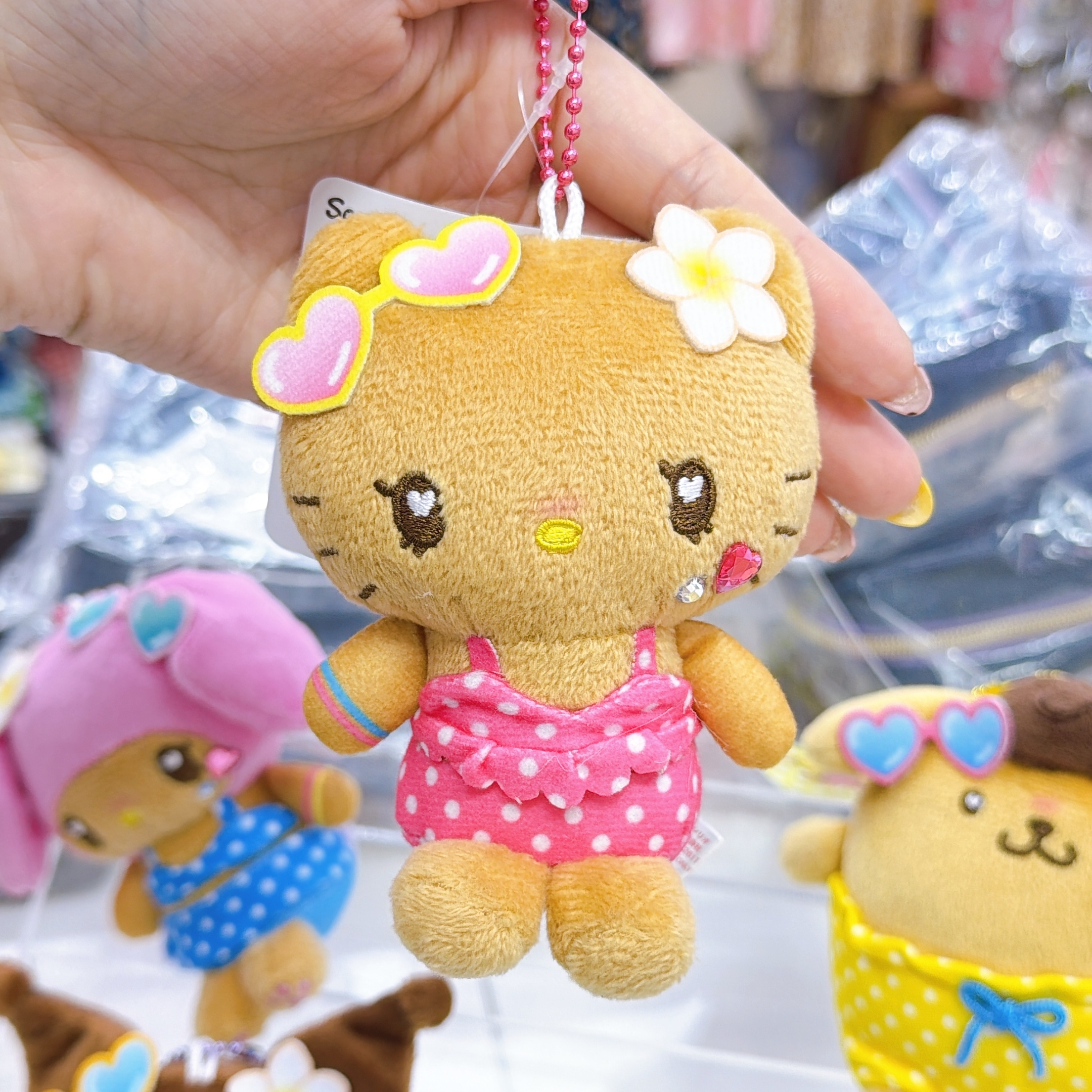 日本直送Sanrio 夏天黑皮泳裝系列 公仔掛飾