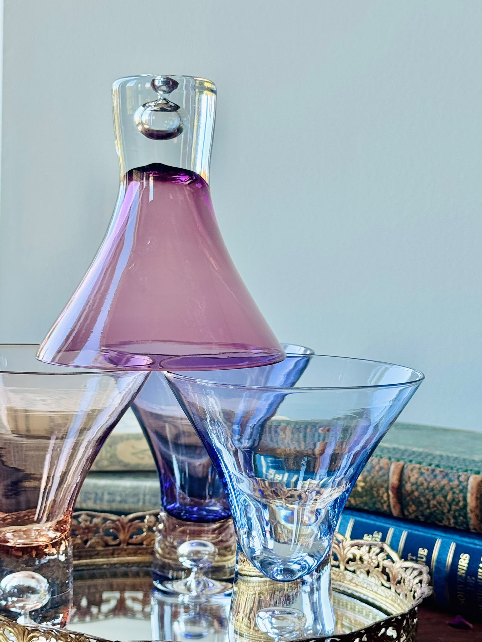 c.a. 1990s Artland Celebration Collection Handblown Glass Bubble Base Martini Glasses Set of 4 (MT2639)