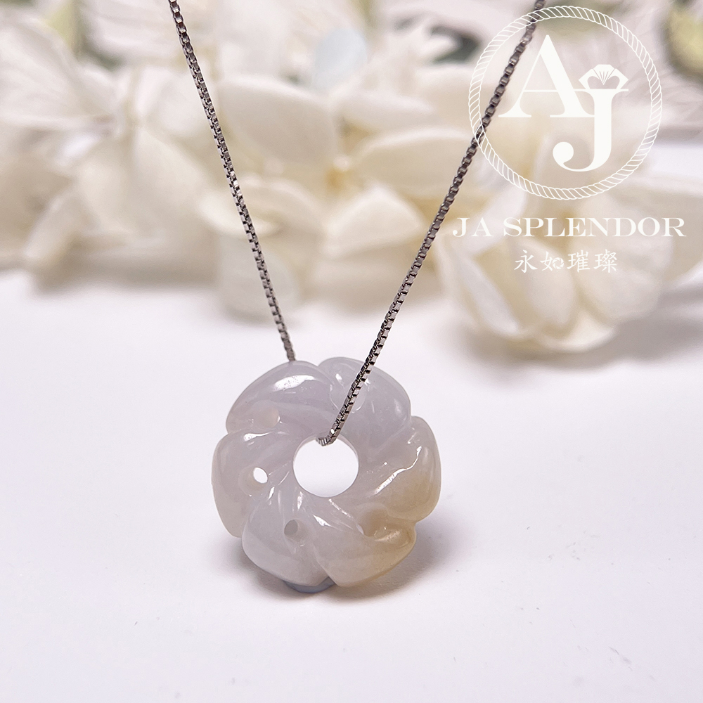 JN-2738 天然翡翠A玉-糖環花開富貴立體雕花吊墜（送銀鏈）