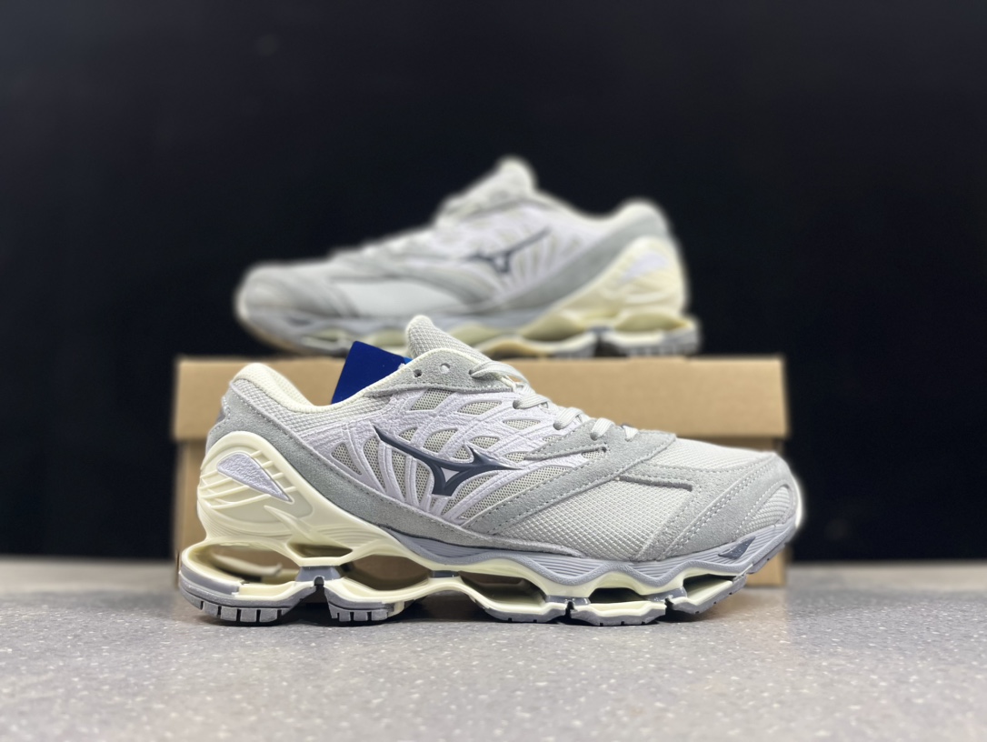 Mizuno Wave Prophecy LS 
