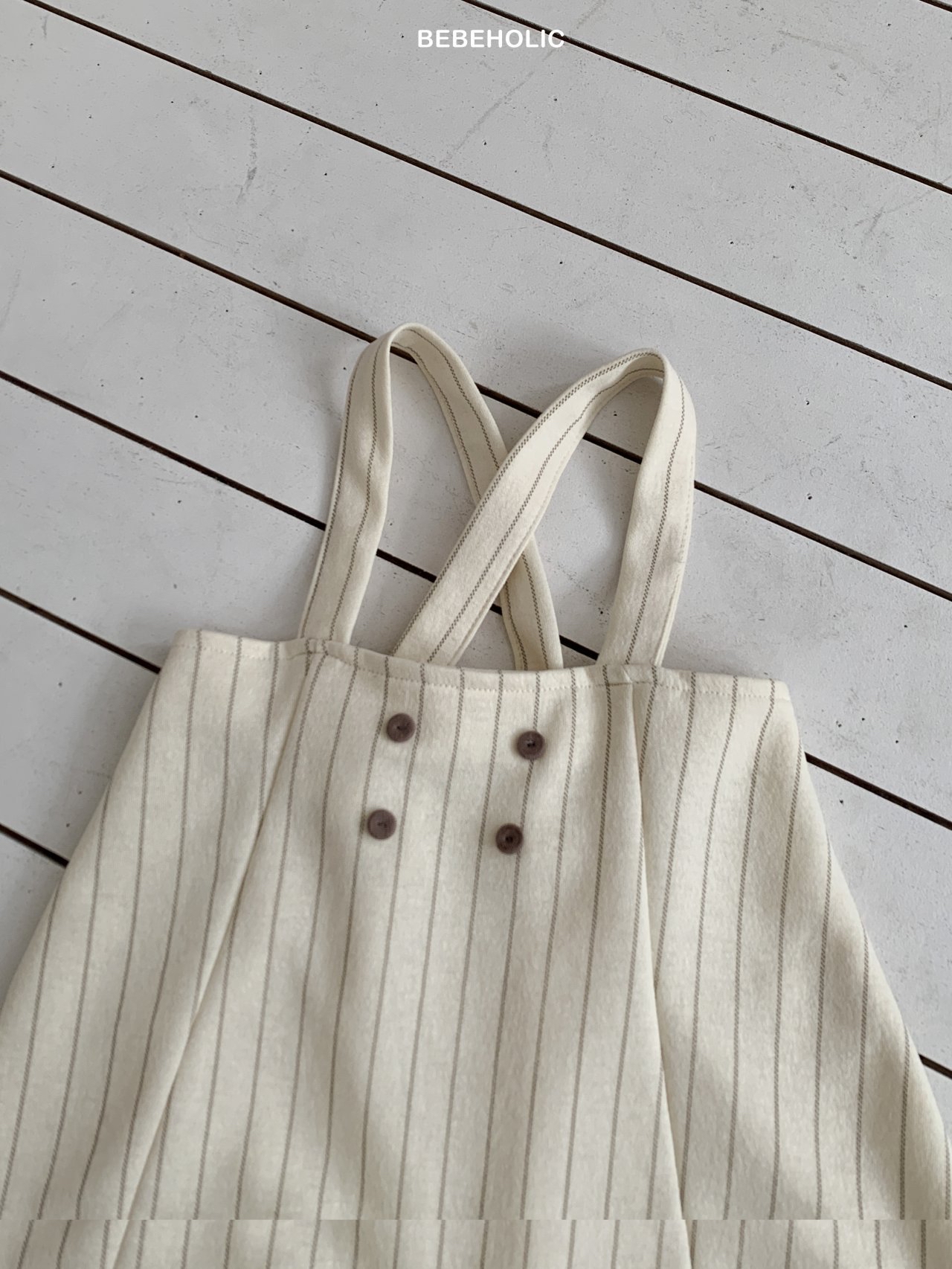 🌸預訂 韓國直送🌸🇰🇷BEBEHOLIC三色縫線條紋吊帶連身褲