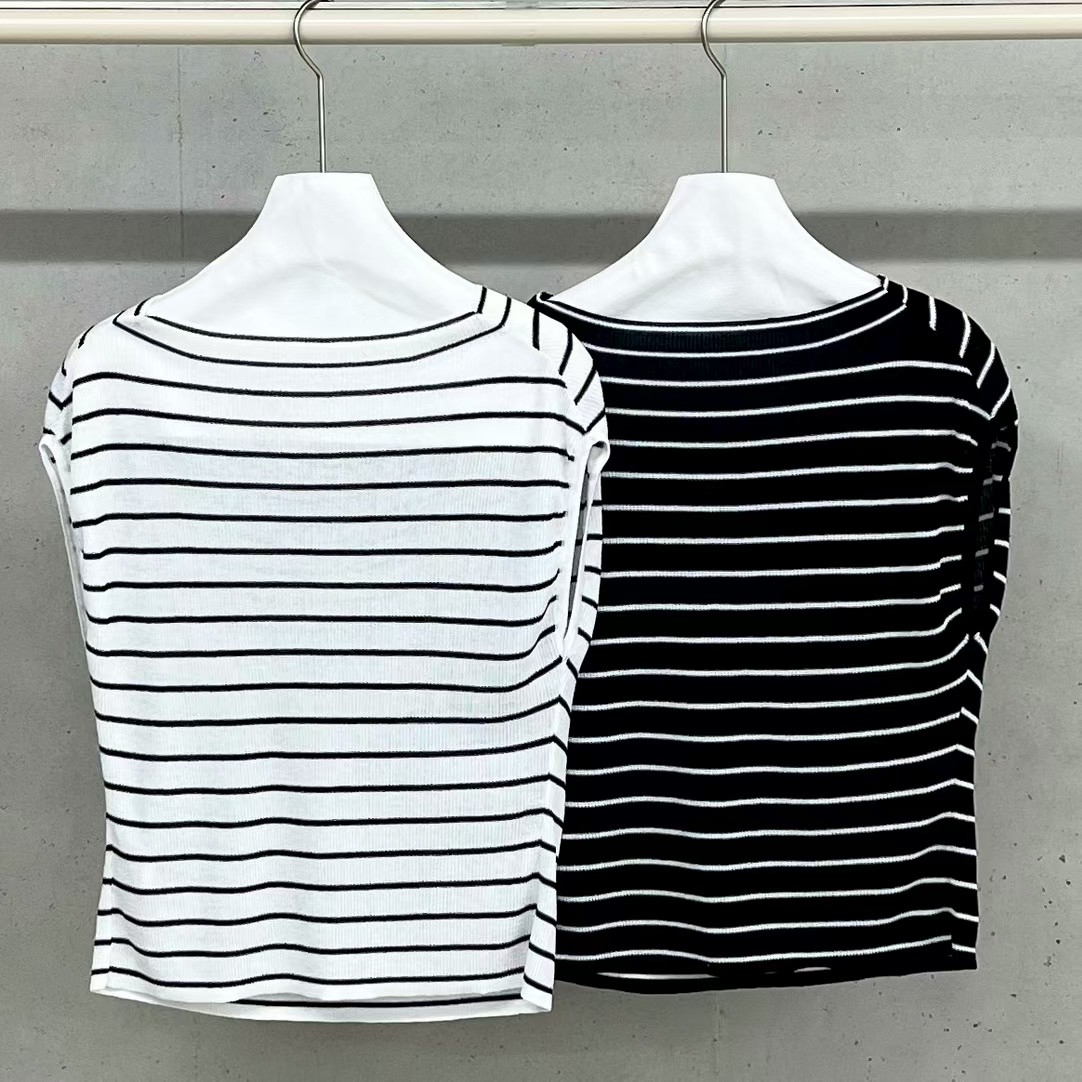 (2026SS) HELDER - TOP