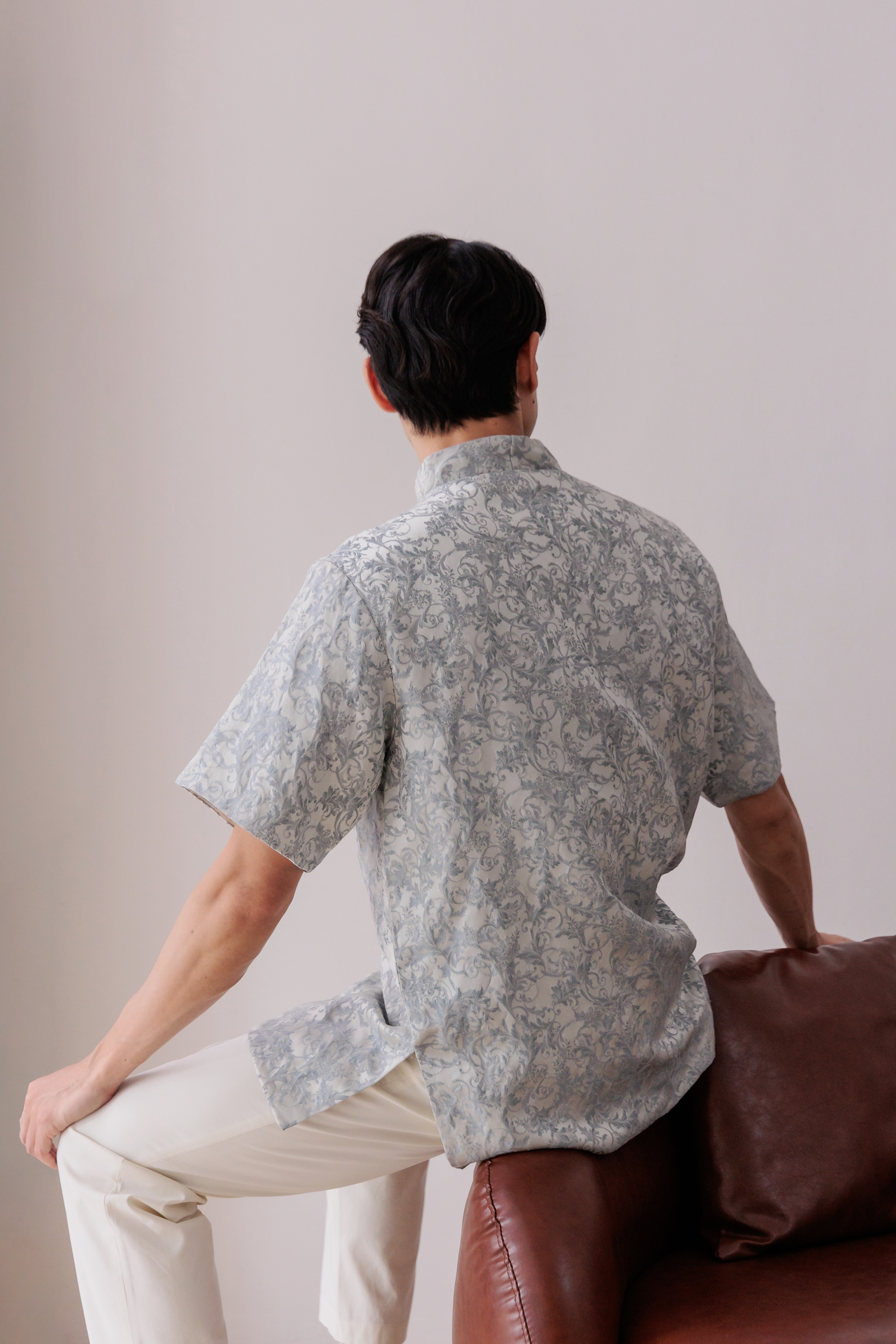 【Pre- Order】Neo Tang Floral Knot Shirt  繁花似锦 IW005