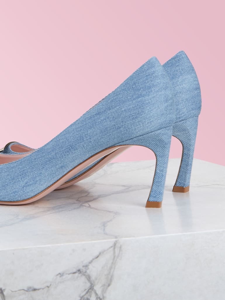 ［Preloved] New Roger Vivier denim pointed-toe kitten heels
