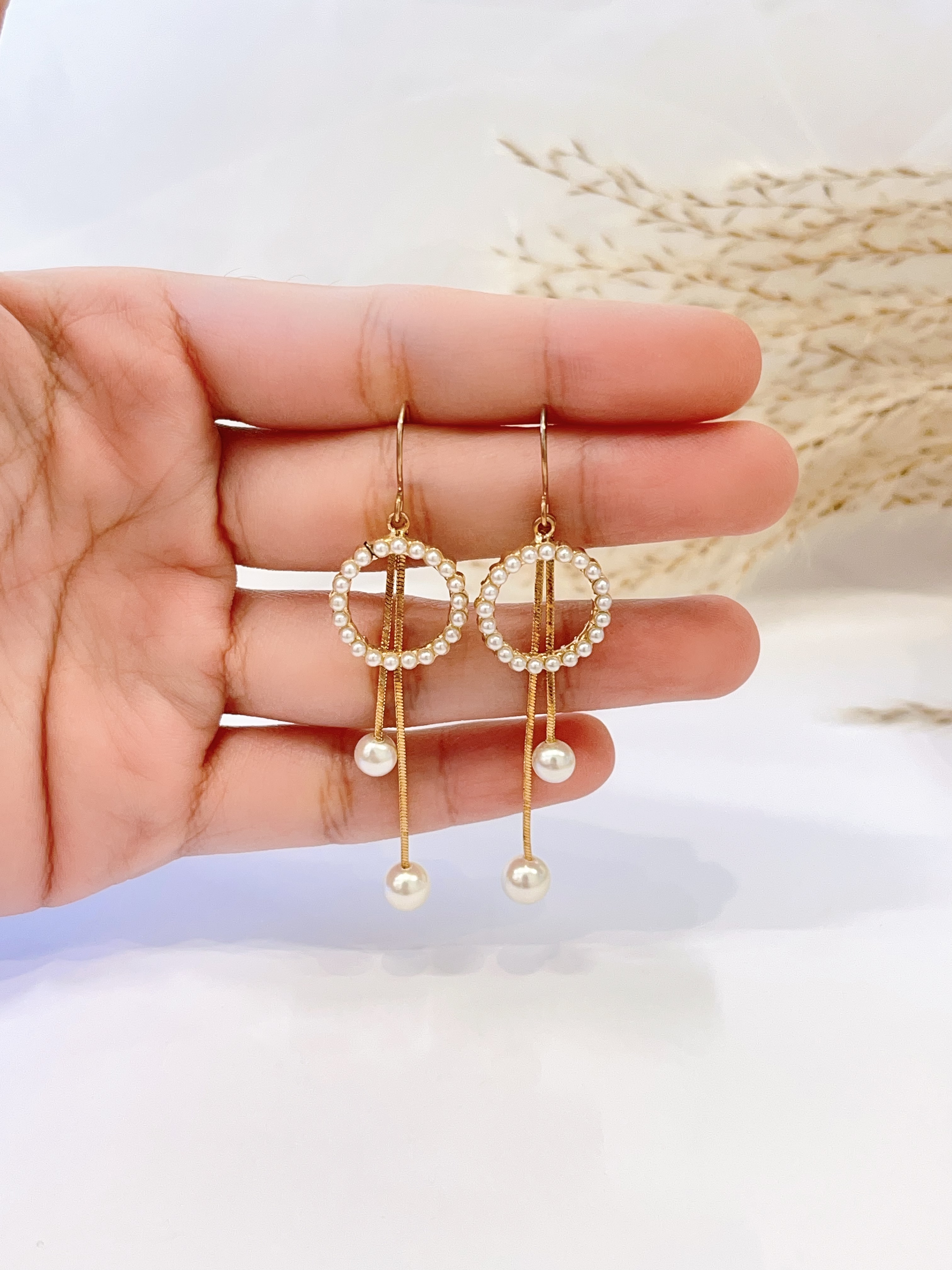 名媛风珍珠设计耳环