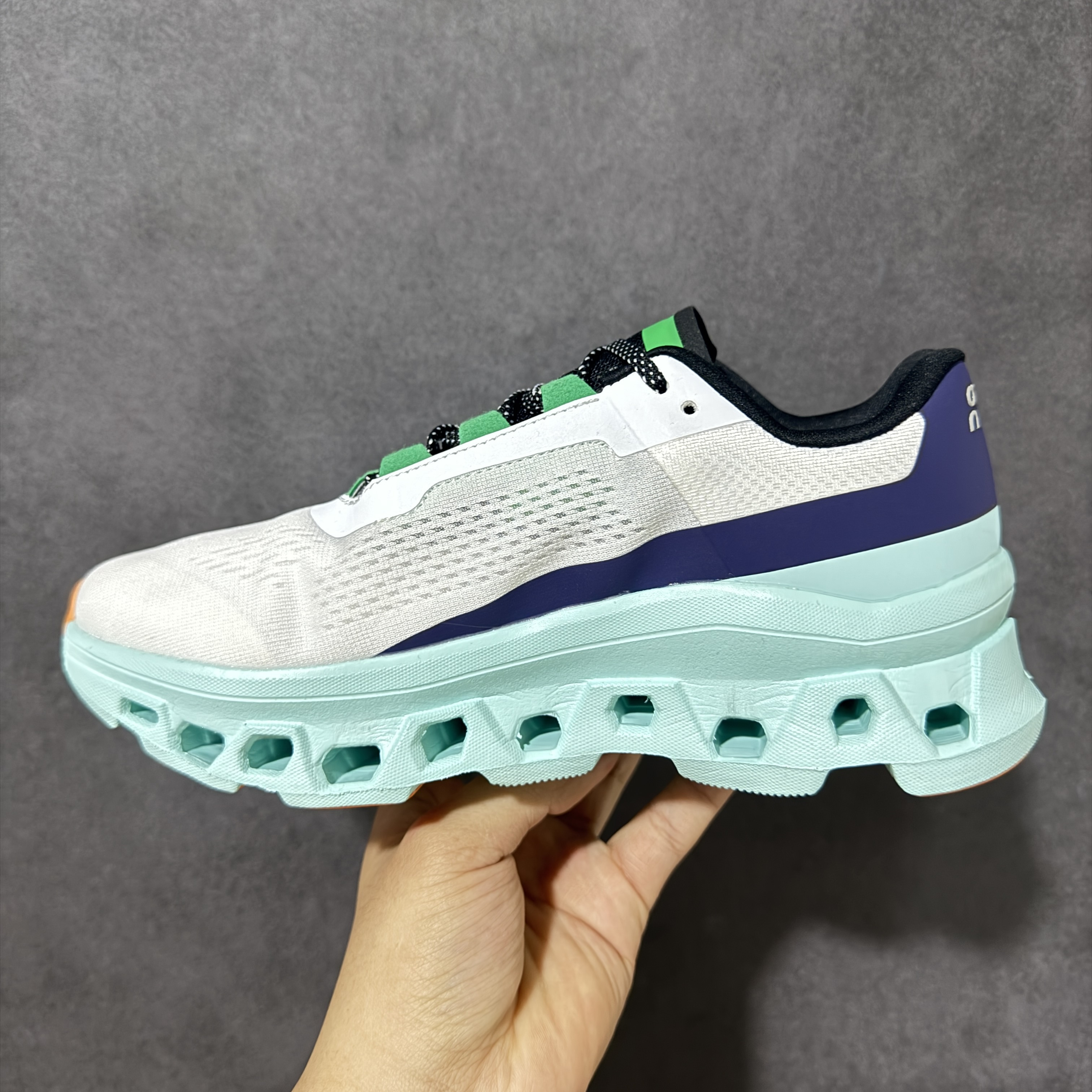 On Cloudmonster
