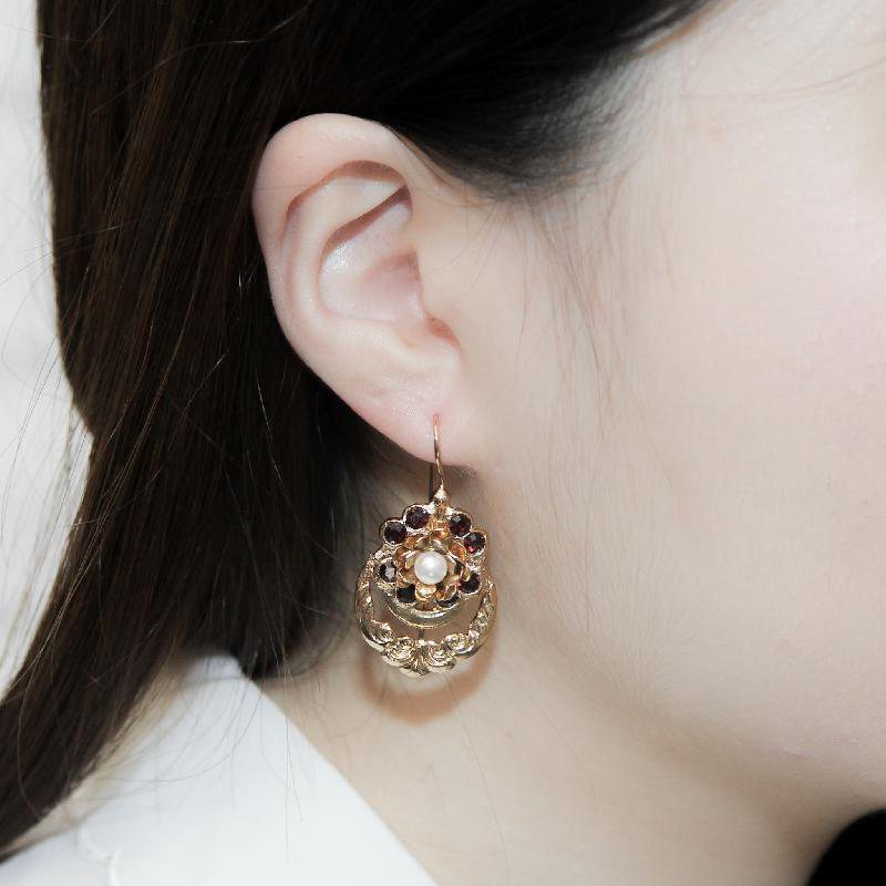 Made In Florence Gold Plated Victorian Rosy Garnet Embossed Hook Earrings (NHIT34)