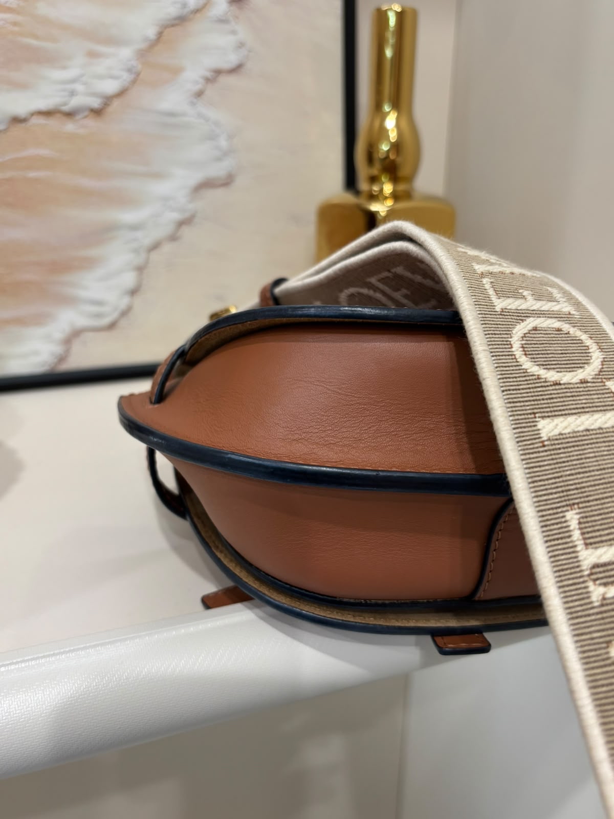 Loewe Mini Gate 手袋 tan 100%Authentic, 98%new  ✅dust bag 
