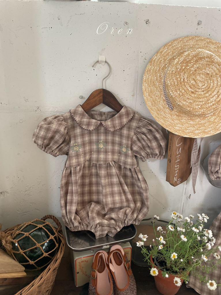 ☀️預訂 韓國直送☀️🇰🇷Oren Toua刺繡格紋泡泡袖包屁衣/連身裙