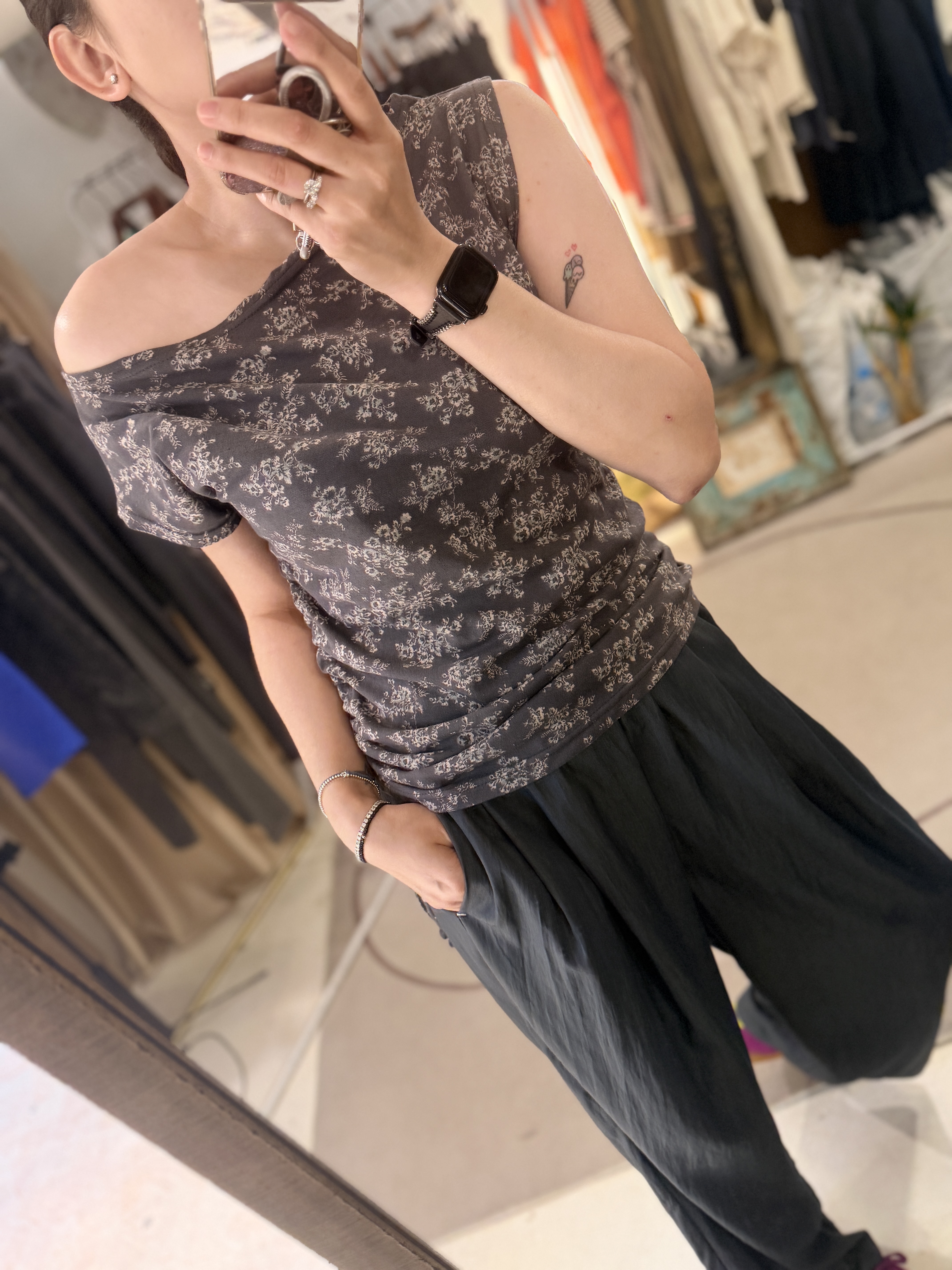 Vintage patterns tee