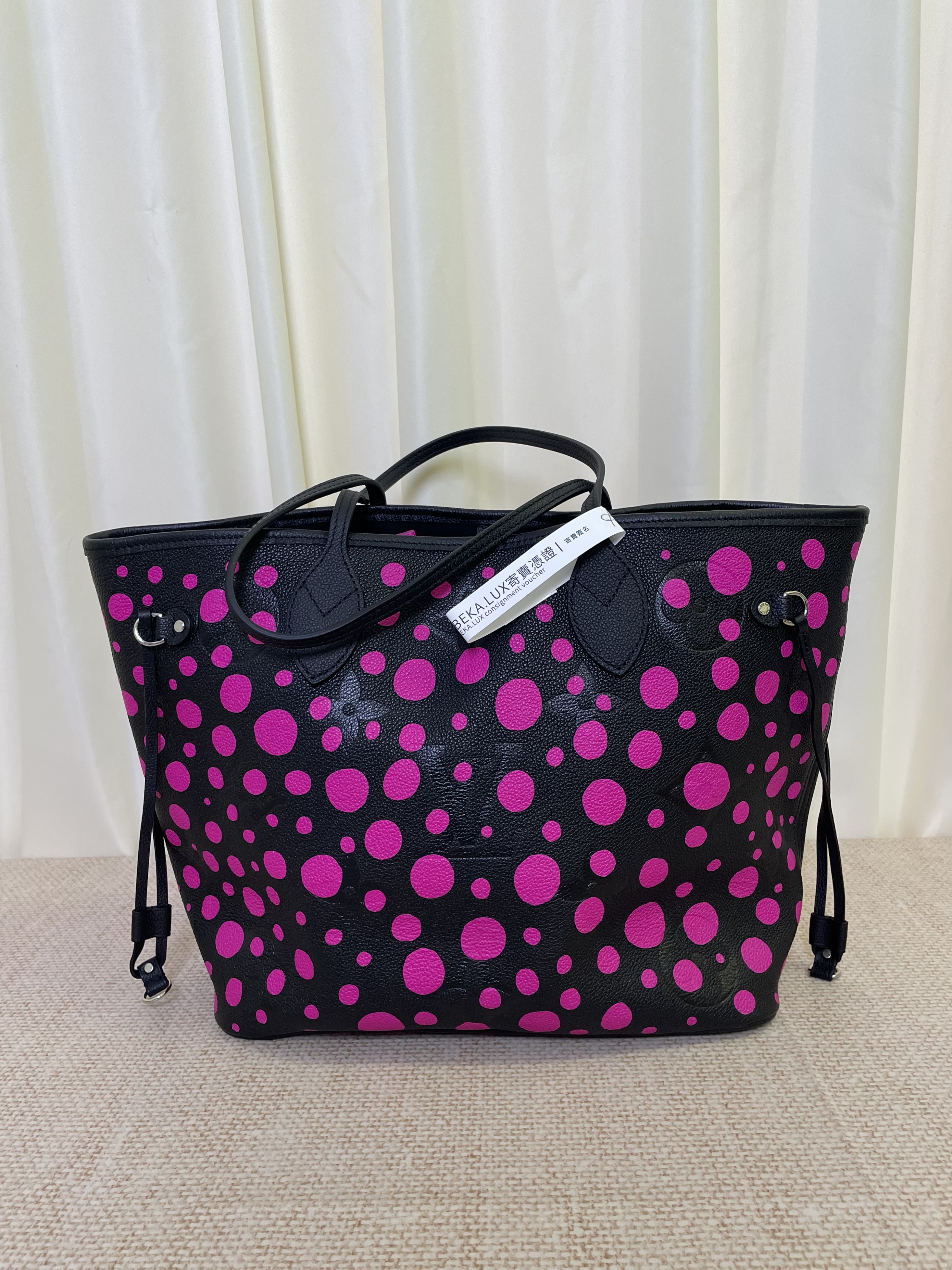 Pre-owned Louis Vuitton x Yayoi Kusama tote bag/ Product Code: 26031001