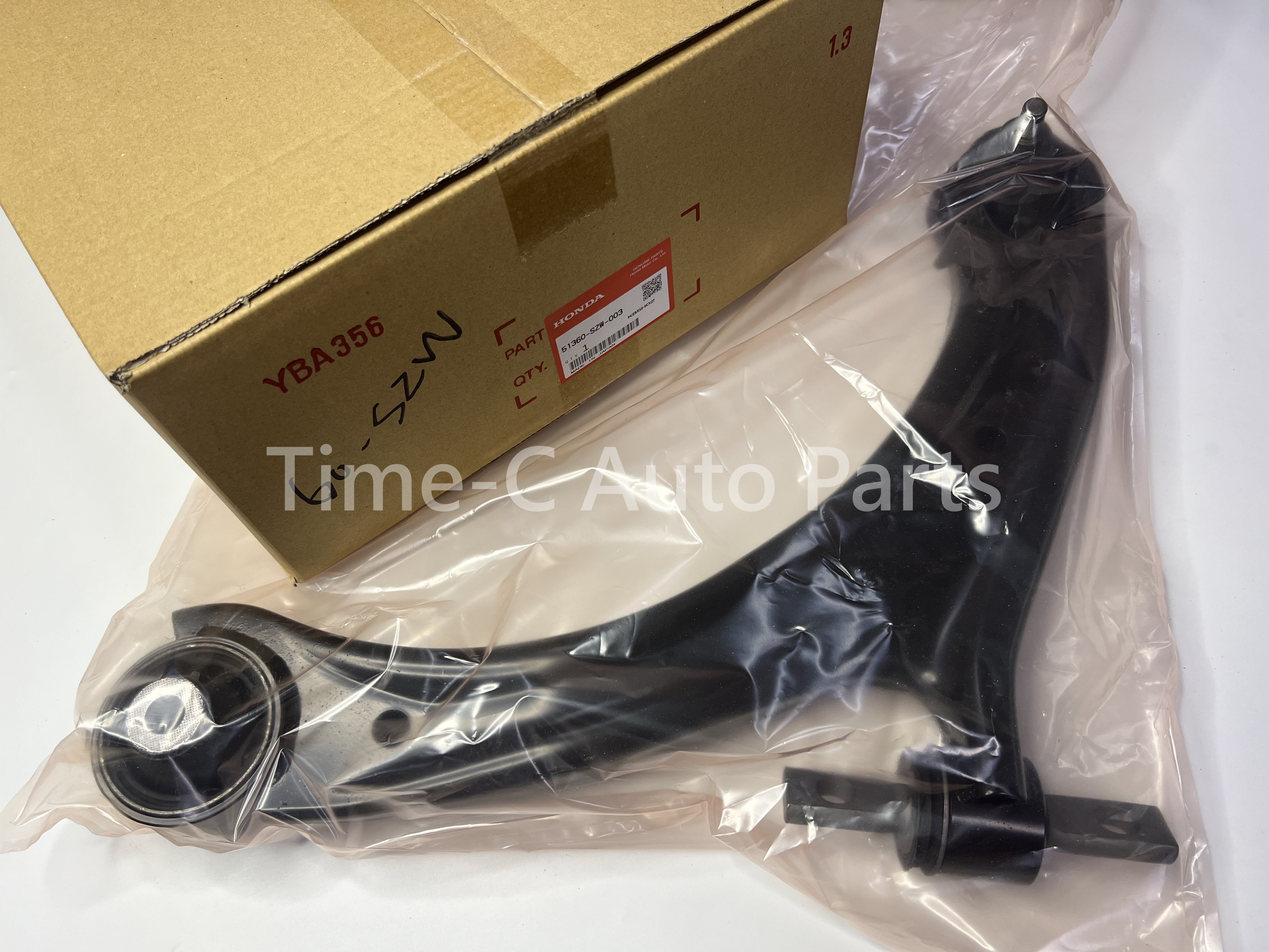 左下叉架 51360-SZW-003 - Honda Stepwgn