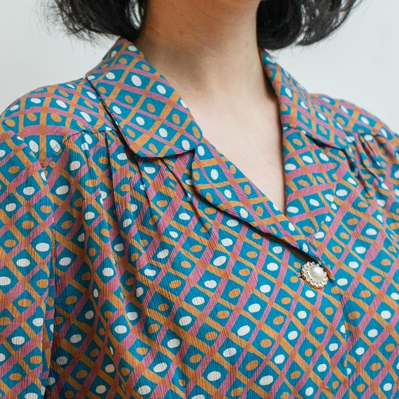 Vintage Trio Colour Simplicity Motif Mid-Sleeve V-Neck ShirtDress(MT1842-14)