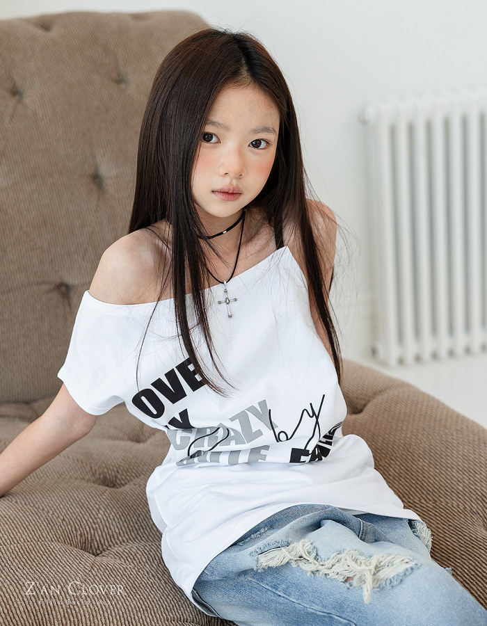 🇰🇷ZAN CLOVER one piece