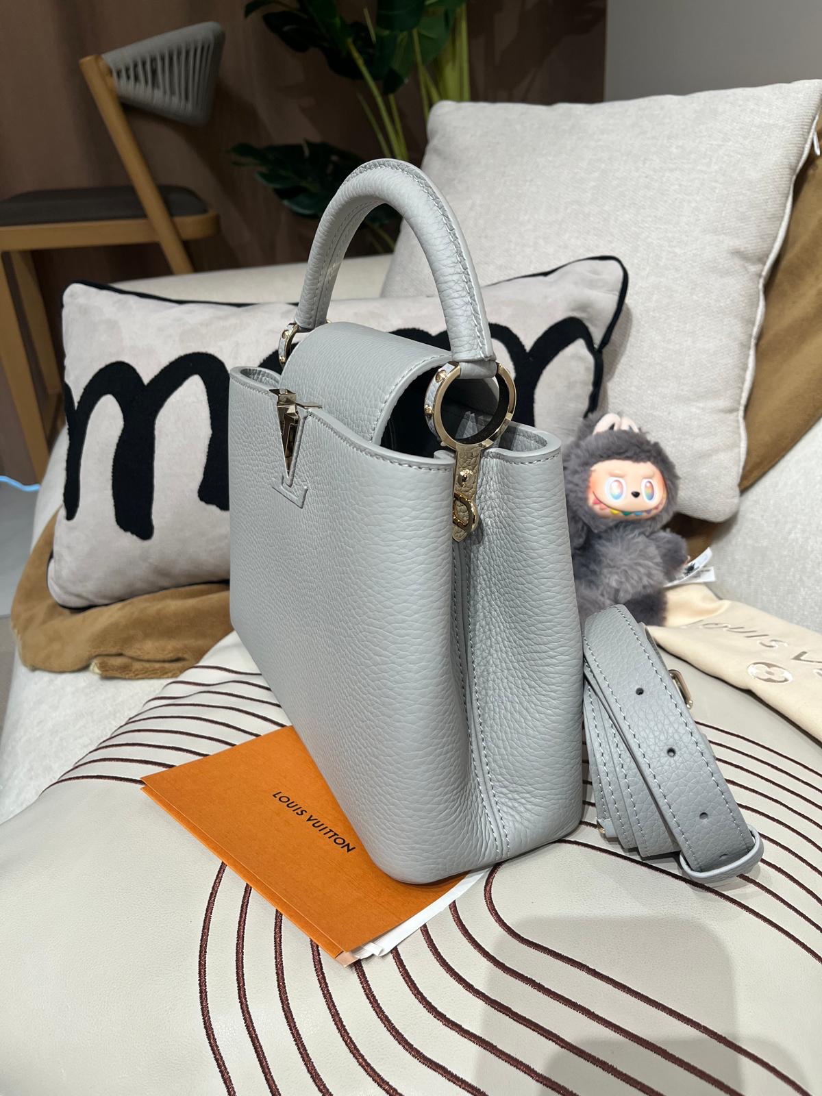 全新 LV capucines BB 100%Authentic, Brand New ✅收據✅Dust bag✅Box