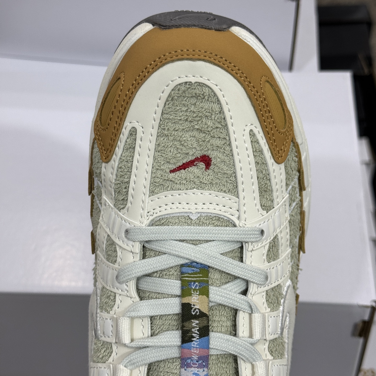 Nike P-6000 SE "Year of the Horse" IQ1120-311