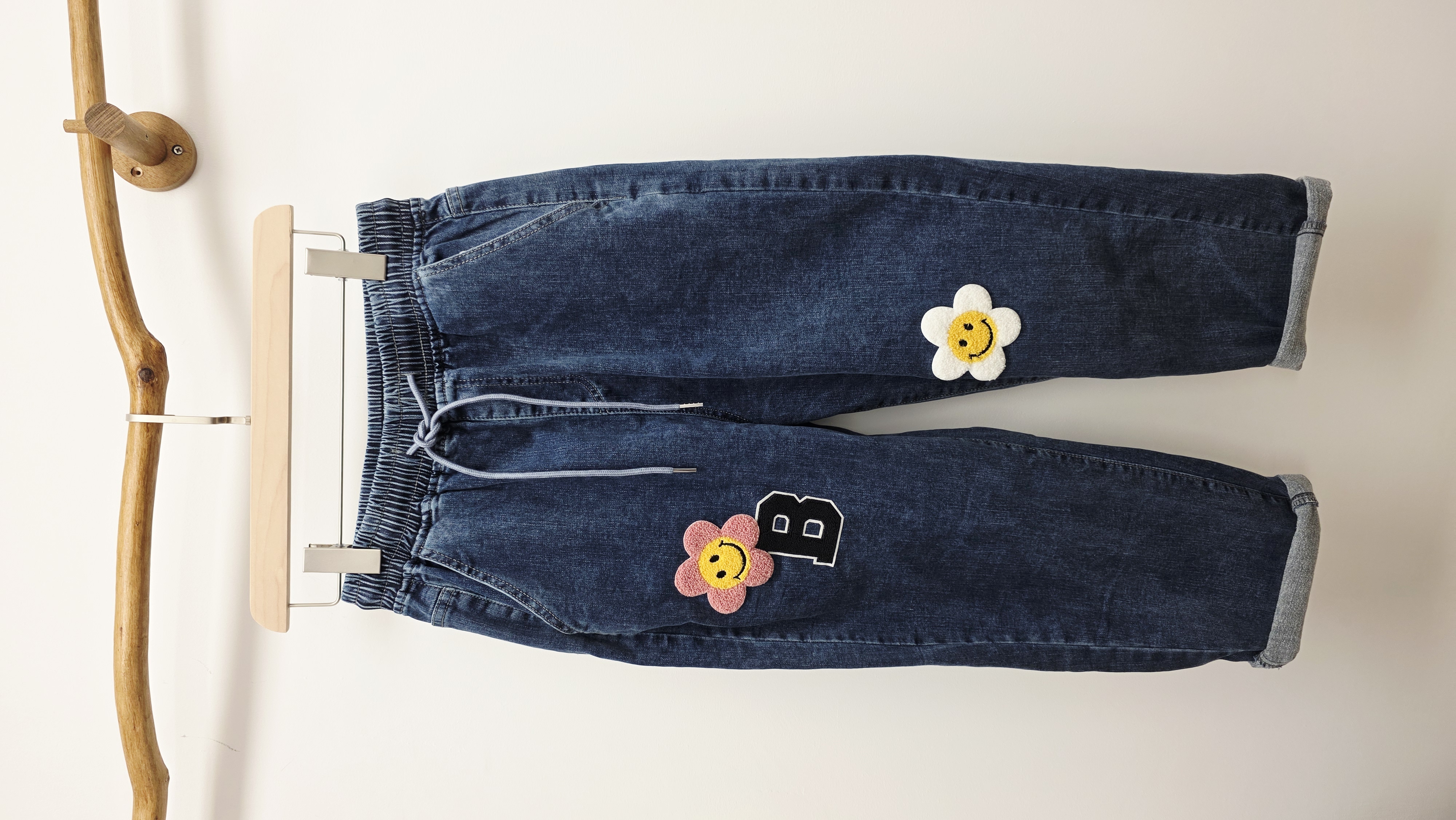 韓國深藍拼花花字母車章薄絨底橡筋牛仔褲