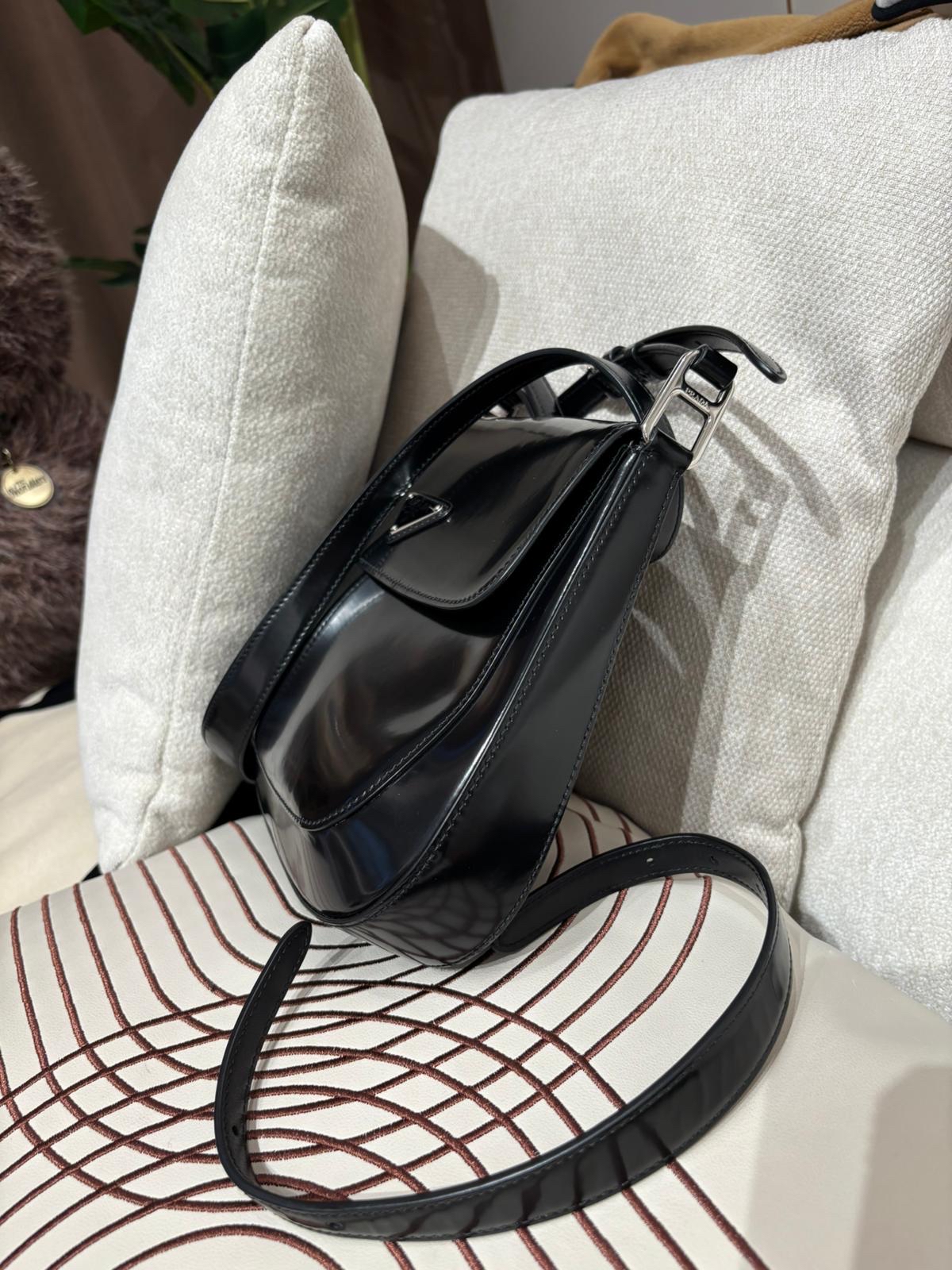 Prada Cleo shoulder bag 2way bag 100%Authentic ,92%new ✅Strap 長短肩帶各1✅dust bag 