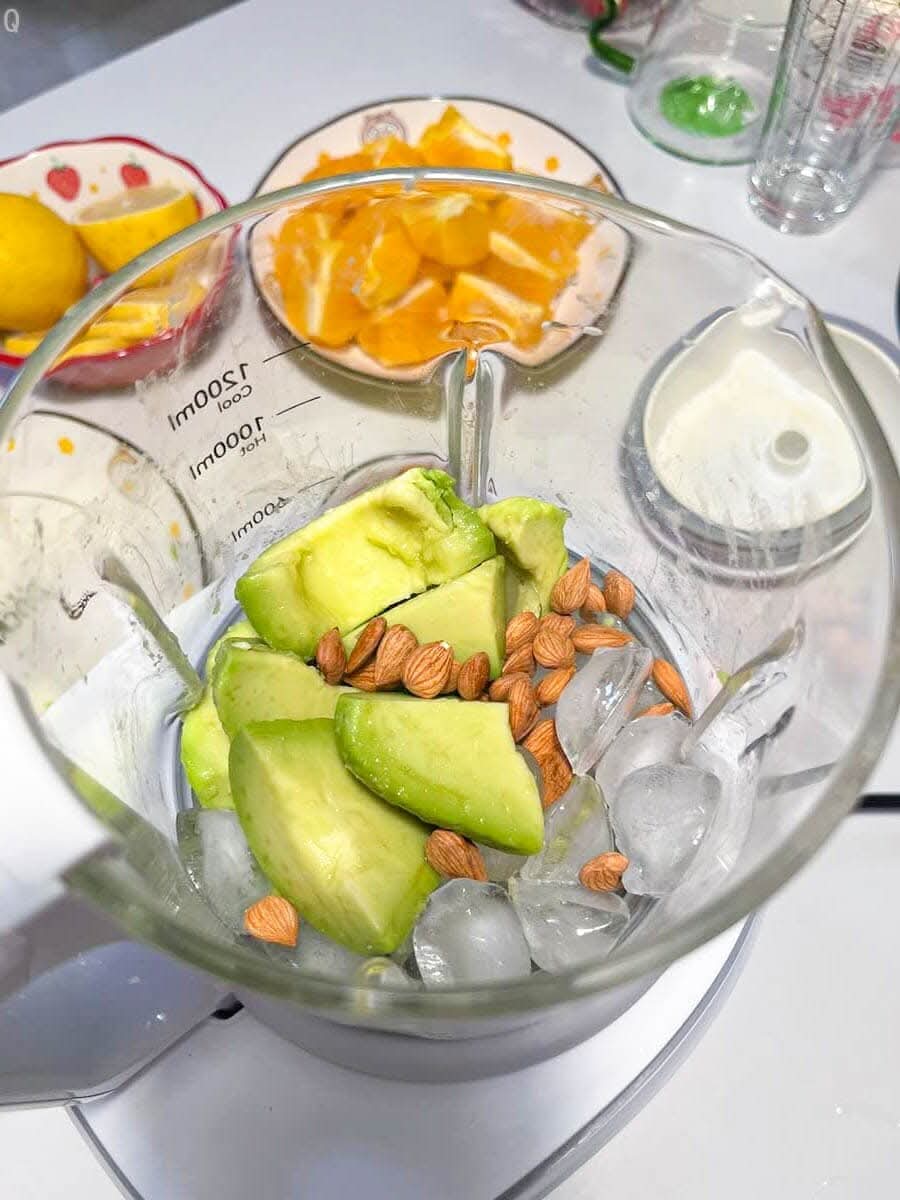 $368部。Yohome 7重降噪免濾萬用全家健康營養料理破壁機