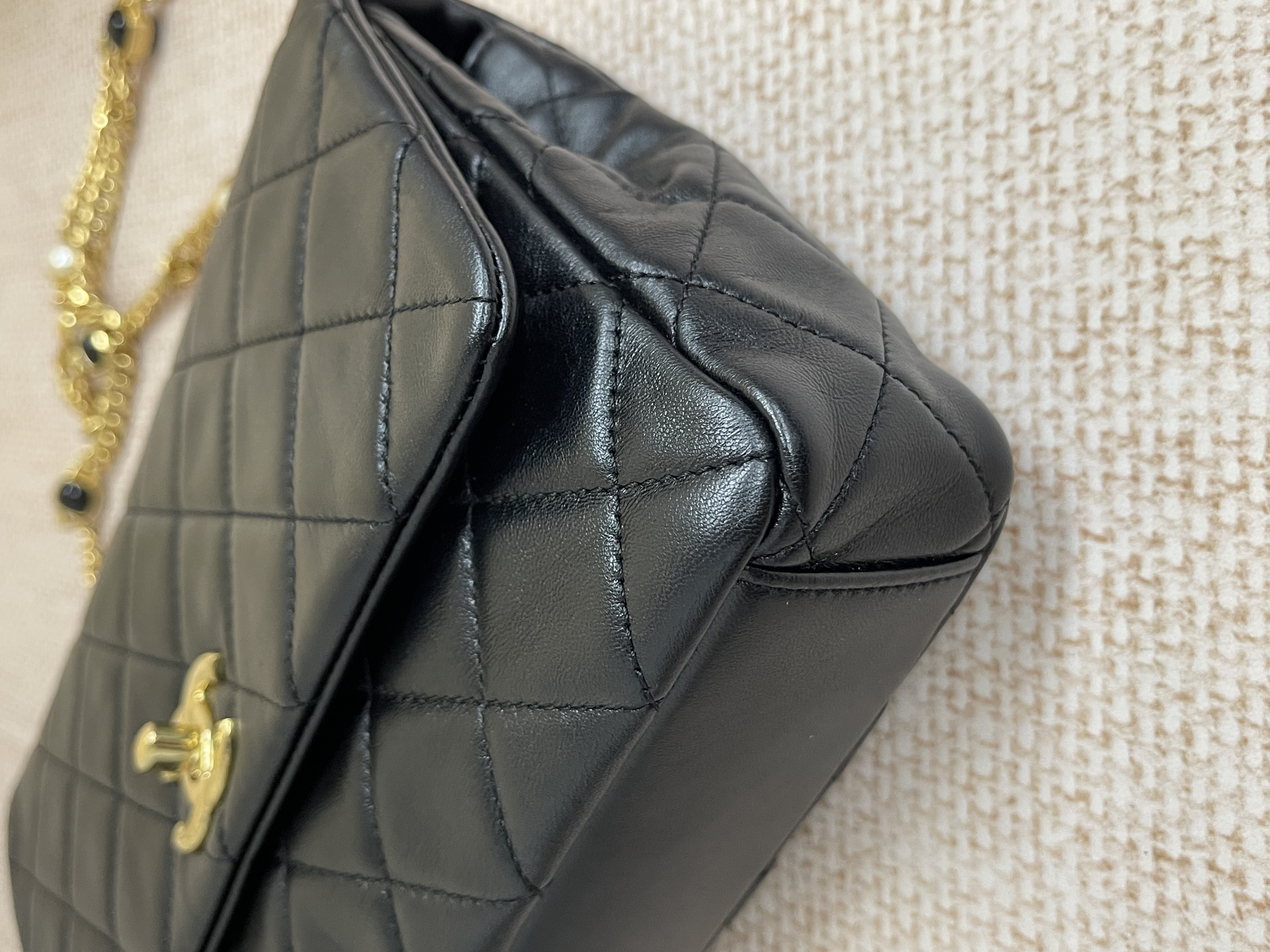 Pre-owned Chanel CF Pearl Chain/ Product Code: 26022003