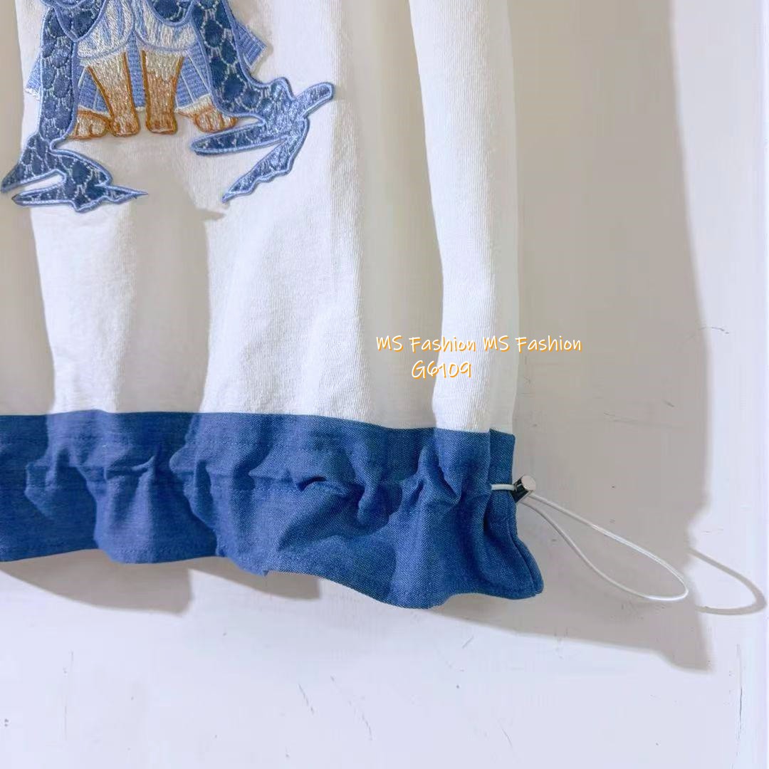 G6109 韓國🇰🇷通花袖兔兔top