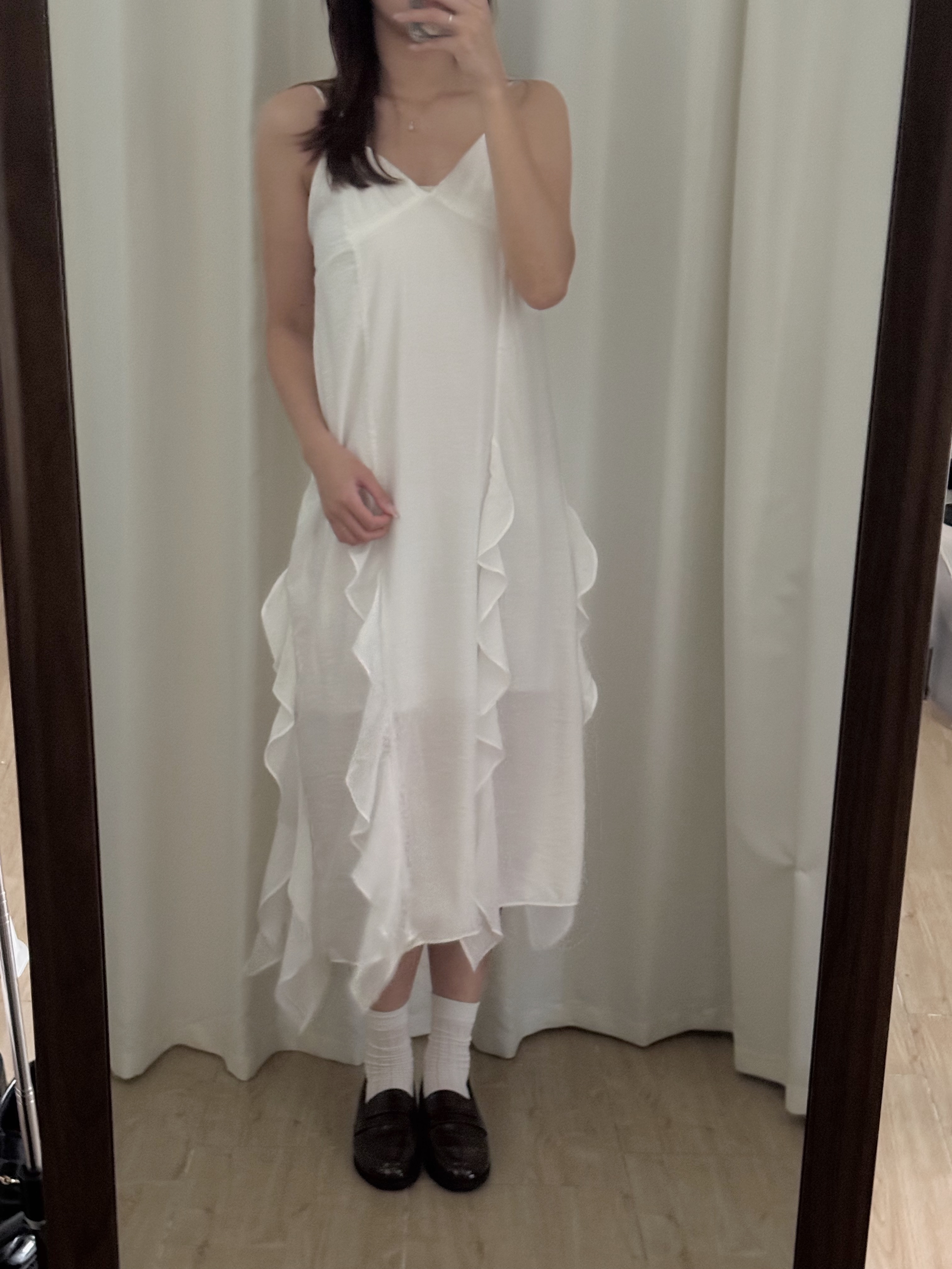 優雅飄飄V領吊帶長裙(兩色入)