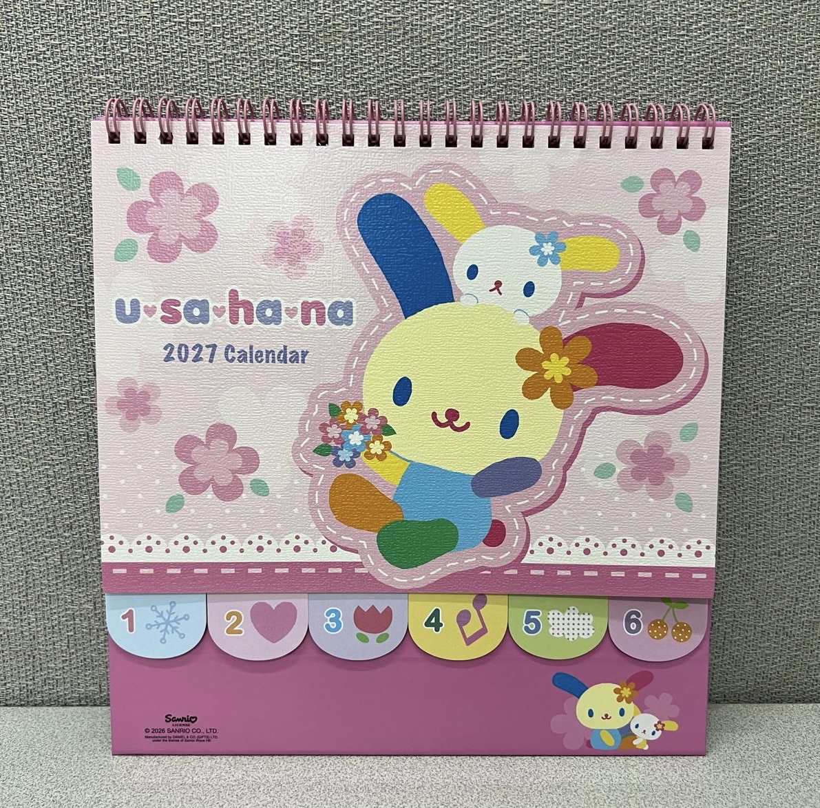 🇭🇰港版Sanrio 2027年座枱月曆