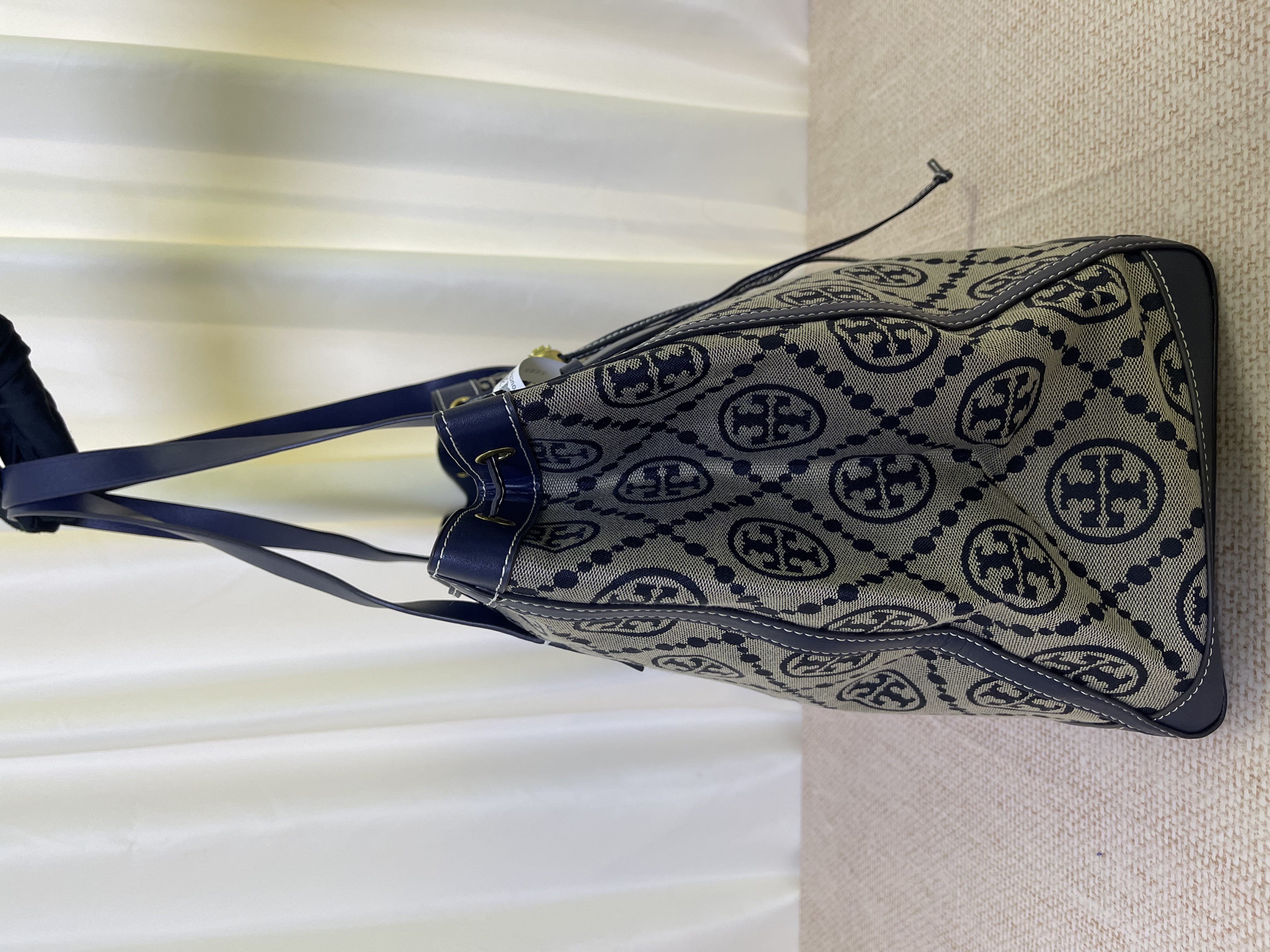 Pre-owned Tory Burch T Monogram Jacquard Tote / Product Code: 26030903