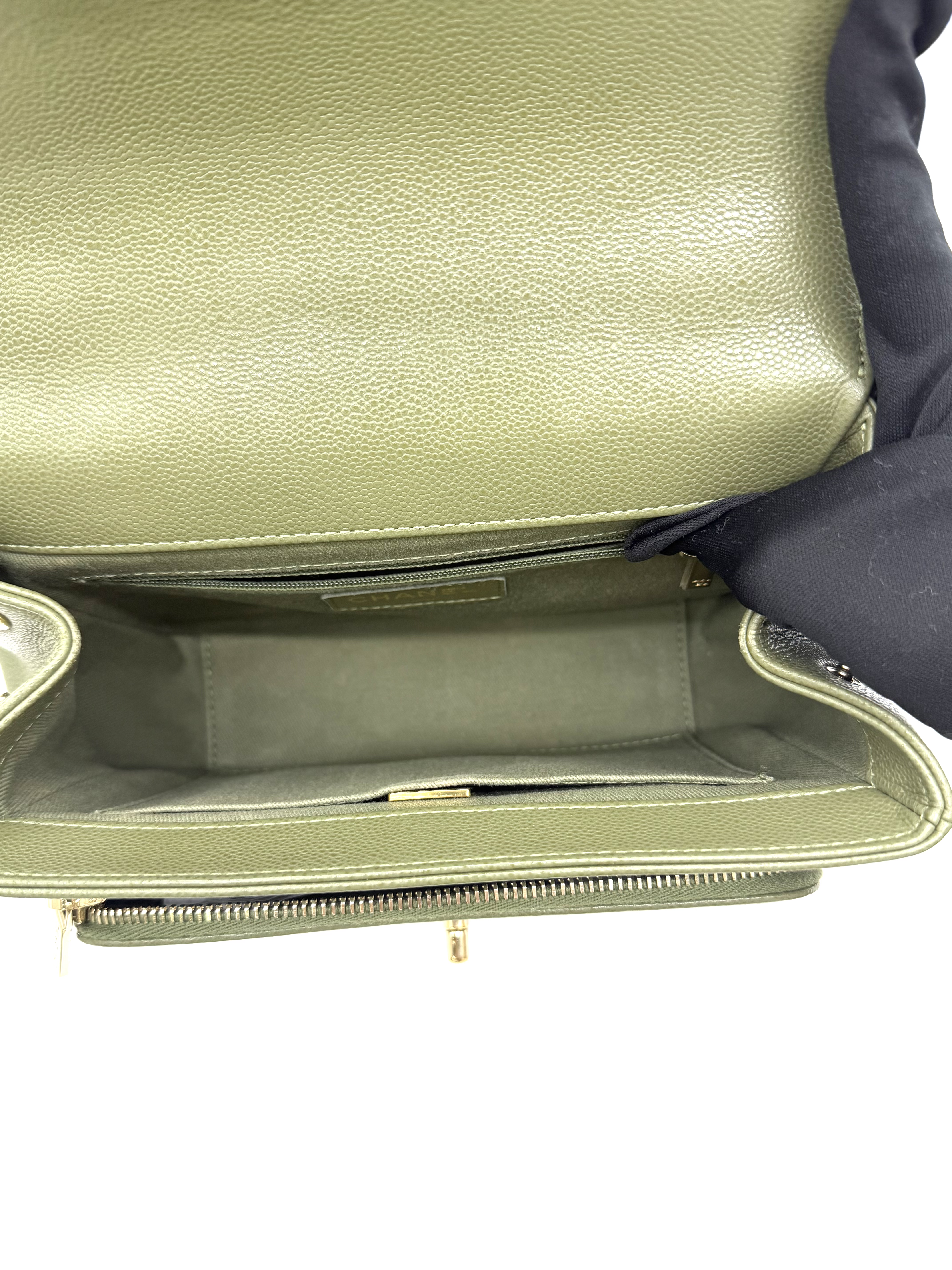 Pre-owned Chanel Business Affinity Small / Product Code: 26031419