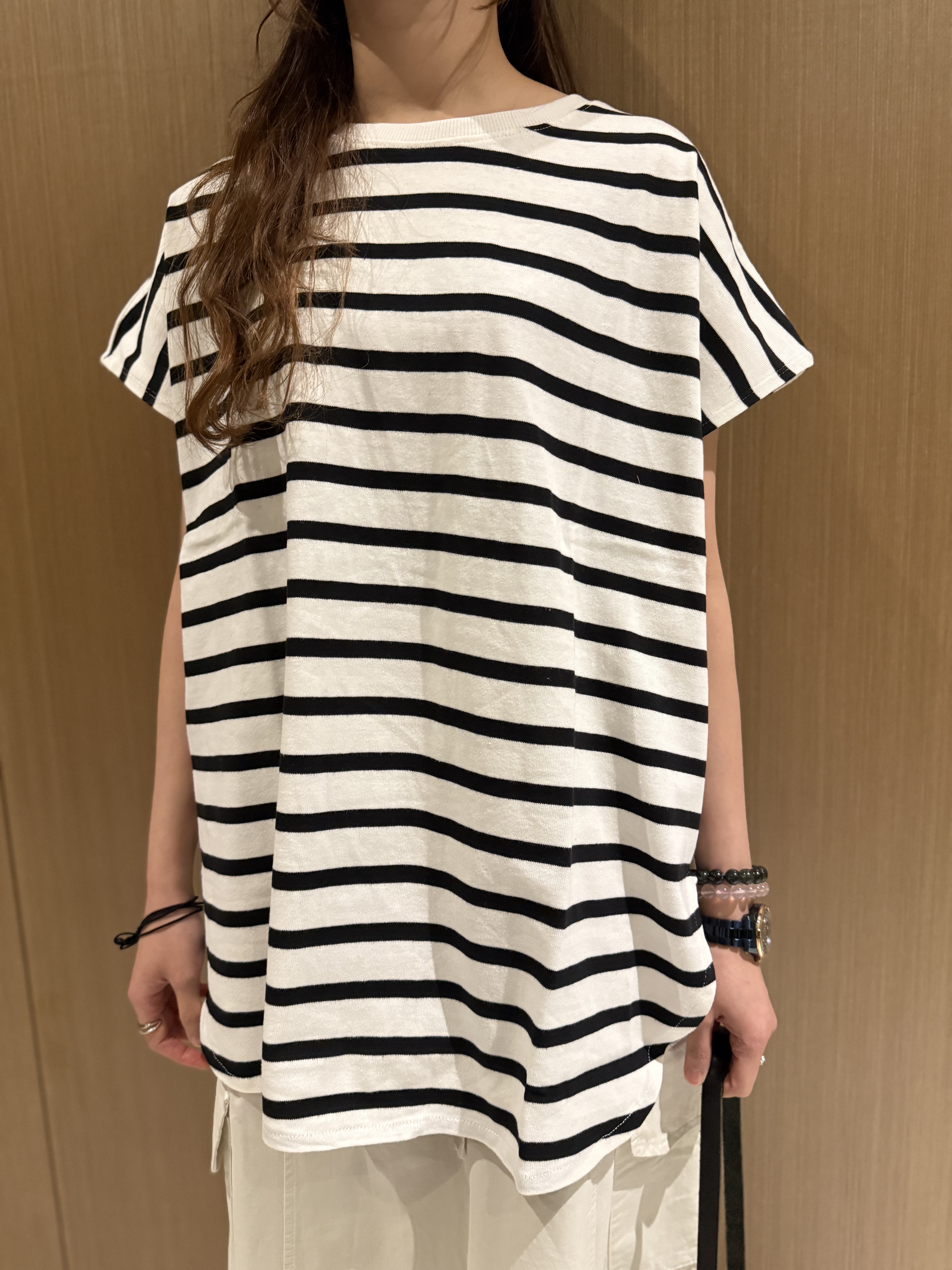 斜袖橫間𝐭𝐞𝐞（白𝐱黑）